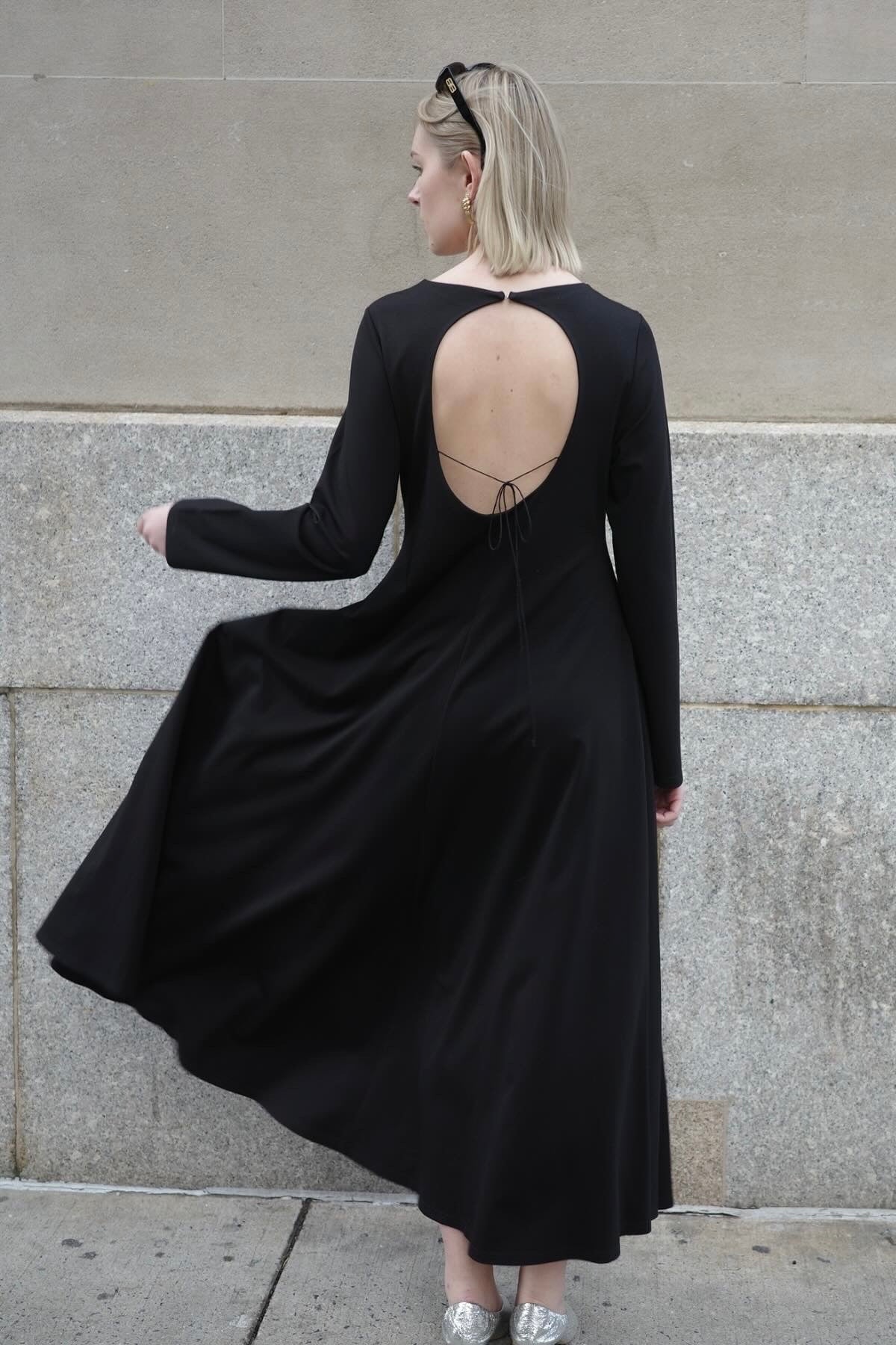 Queens Backopen Onepiece