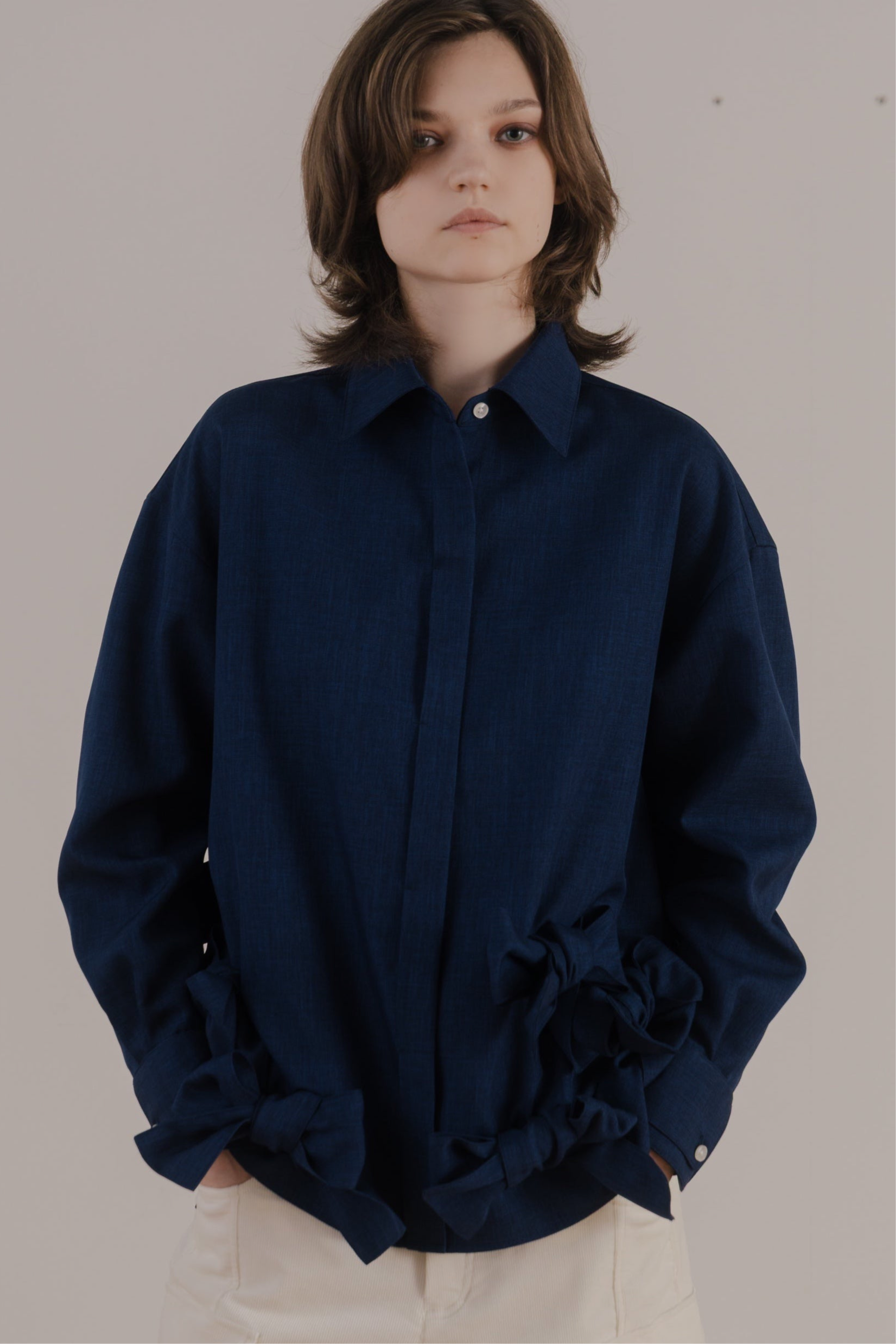 THE TOÉ the toe Kordela Twist Shirt Kordela Twist Shirt – THE TOÉ