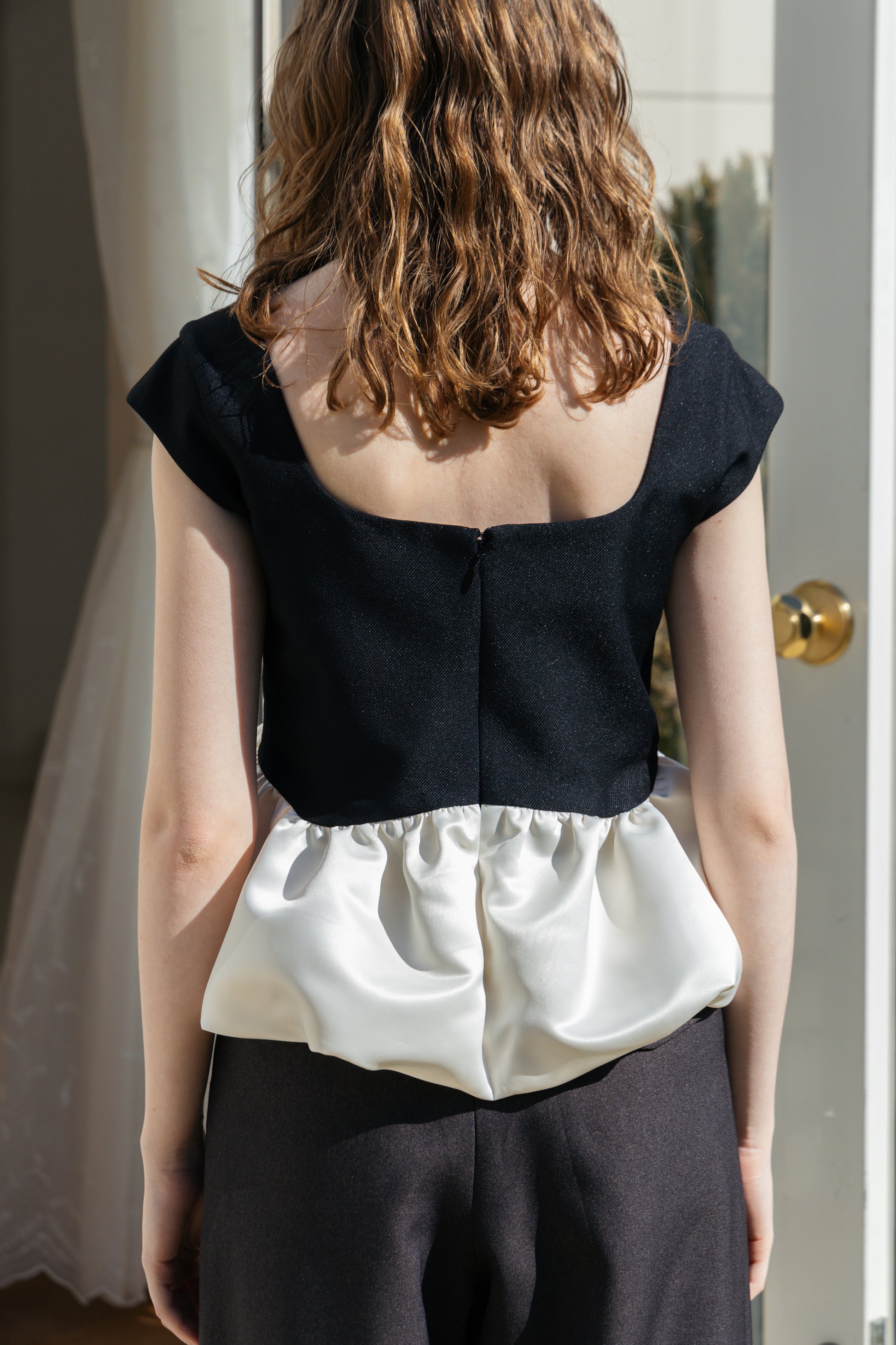 Ifestou Frill Top