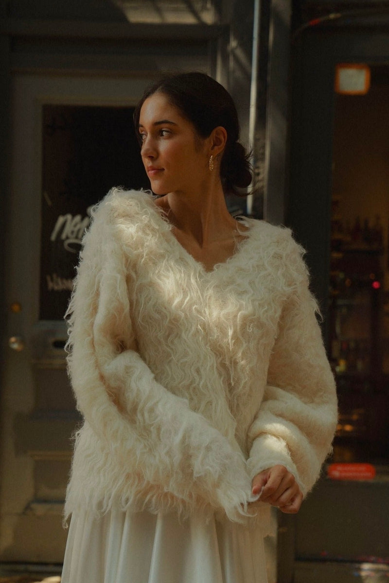 Pigalle shaggy Vneck knit