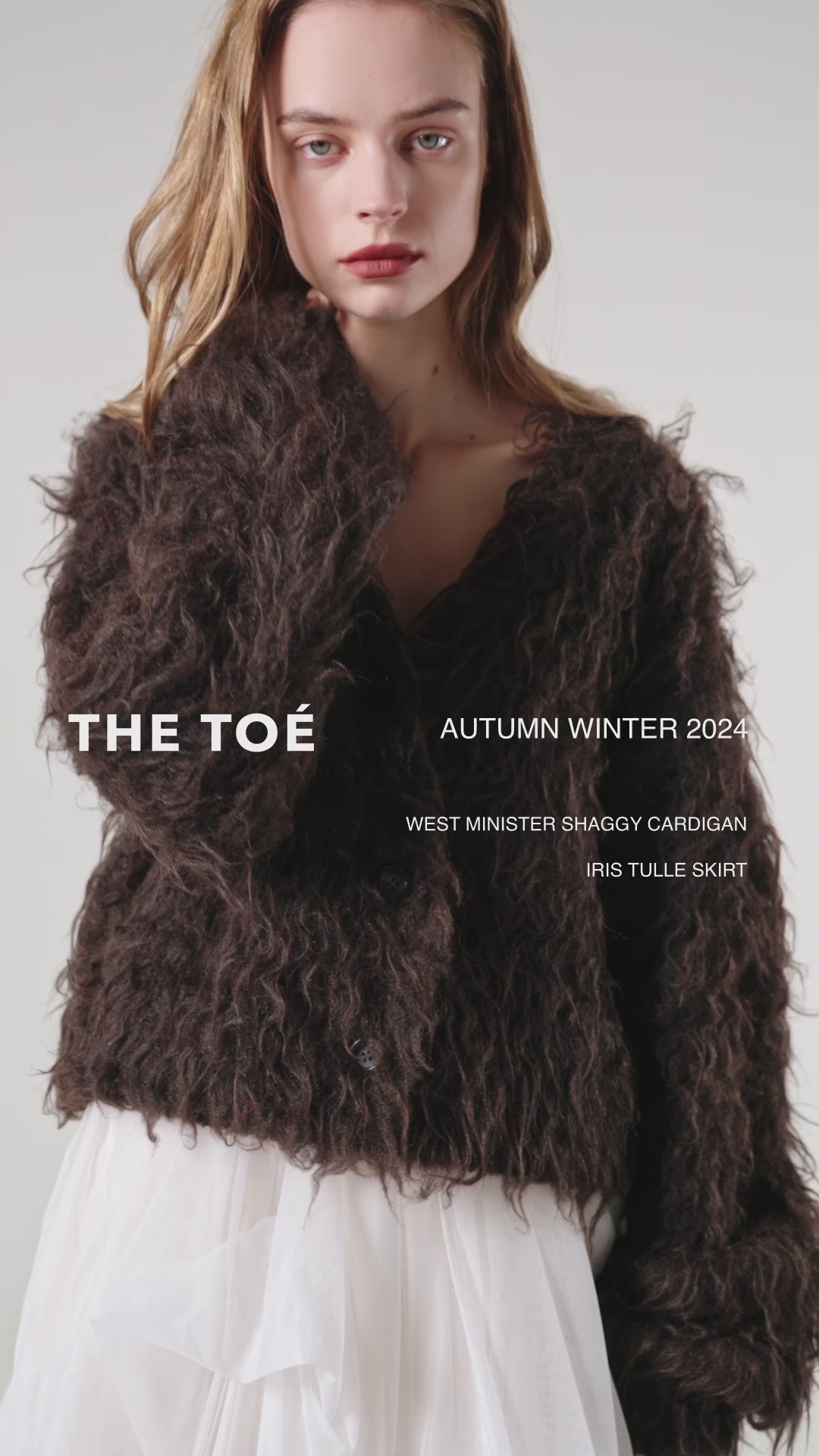 Cargar vídeo: Westminster Shaggy Cardigan
