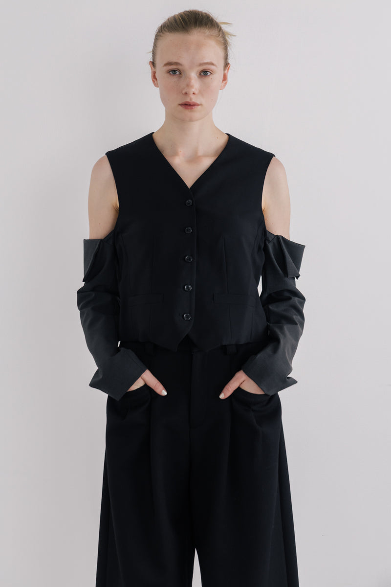 Astoria Open Shoulders Vest