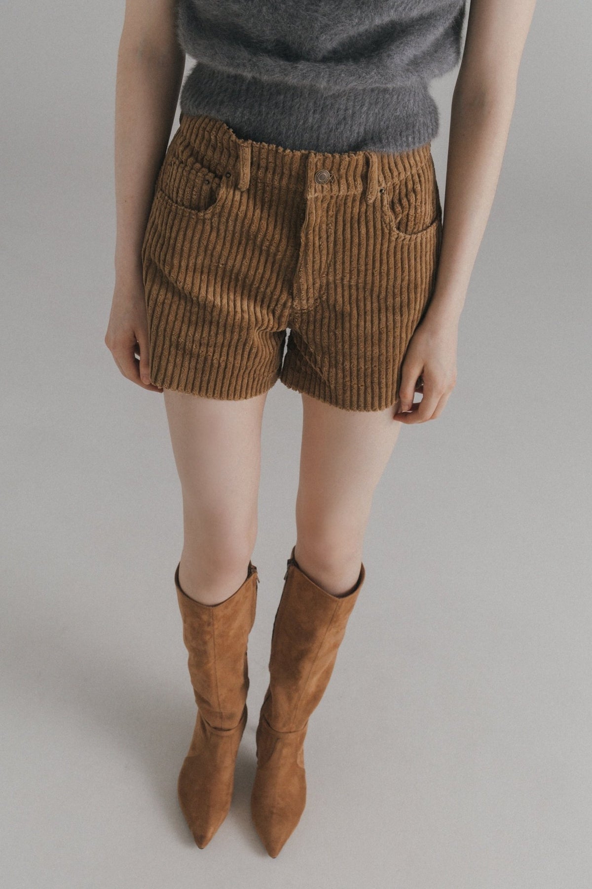 Lohja Corduroy Short Pants