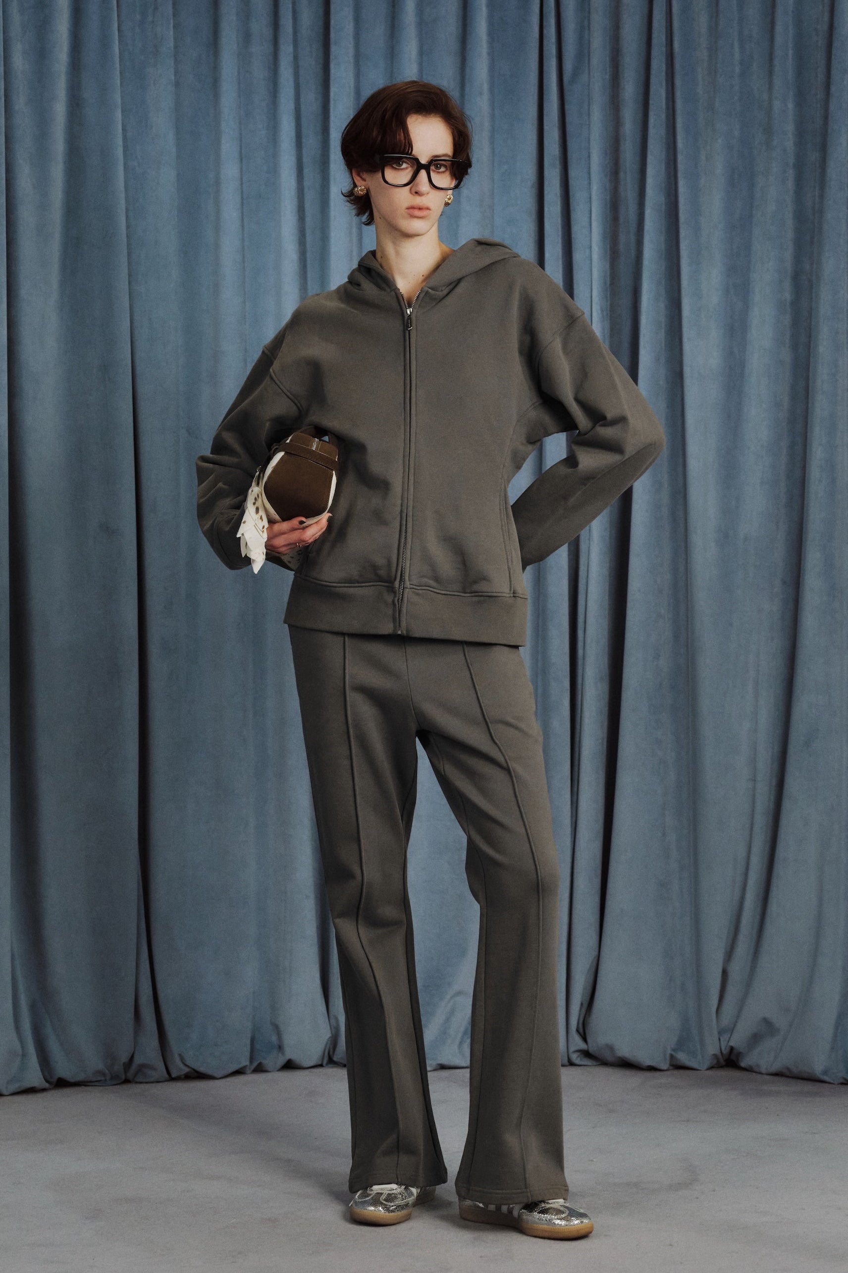 トップス THE TOE Socrates Hoodie Sweat Socrates Hoodie Sweat – THE TOÉ
