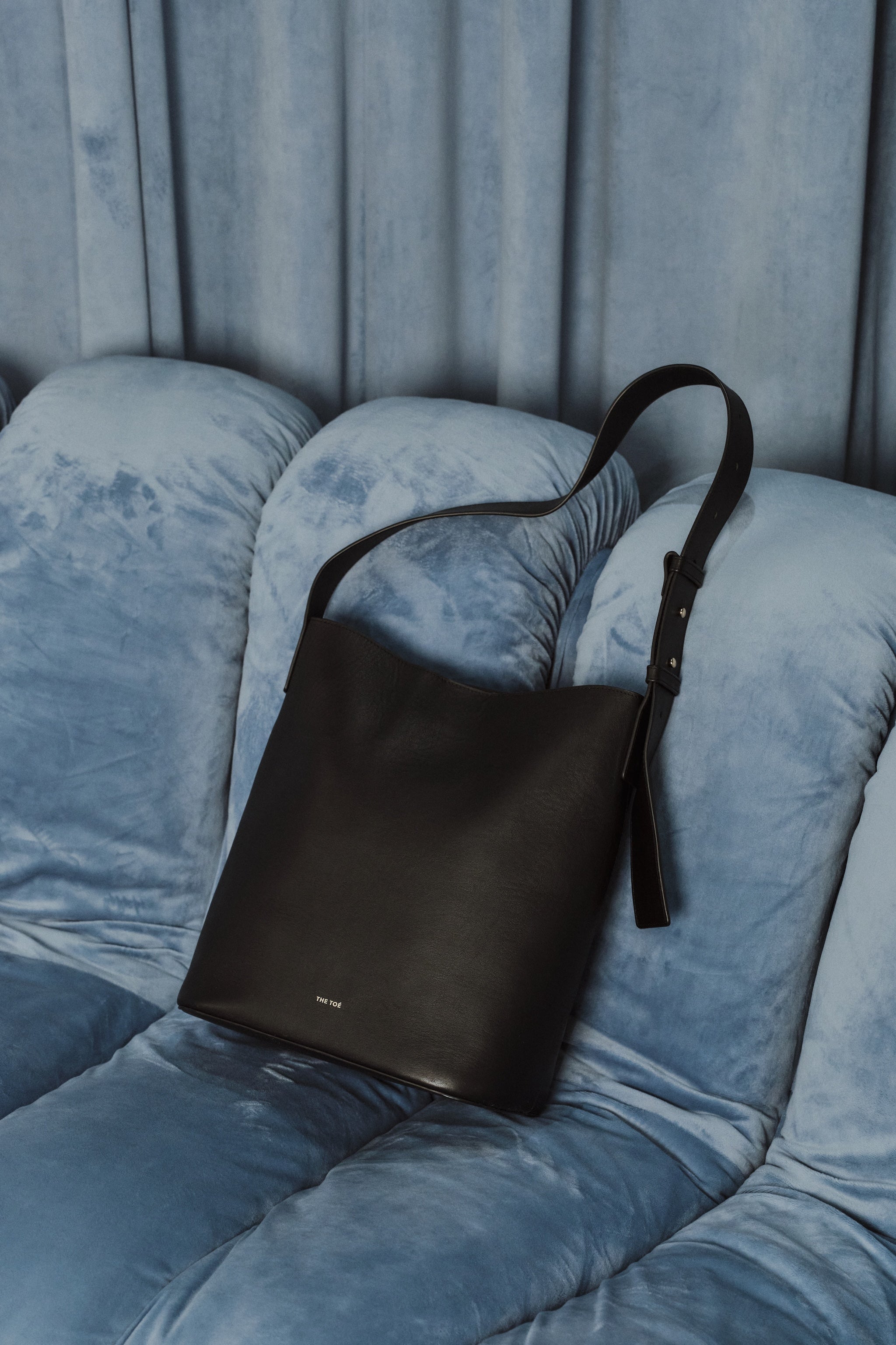 Stratford Shoulder Bag – THE TOÉ