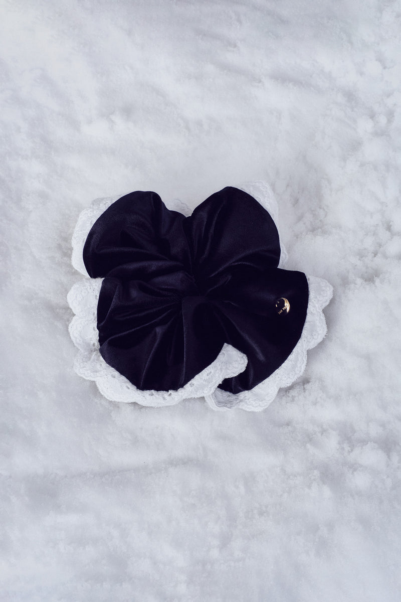 Loreley Velour Scrunchie