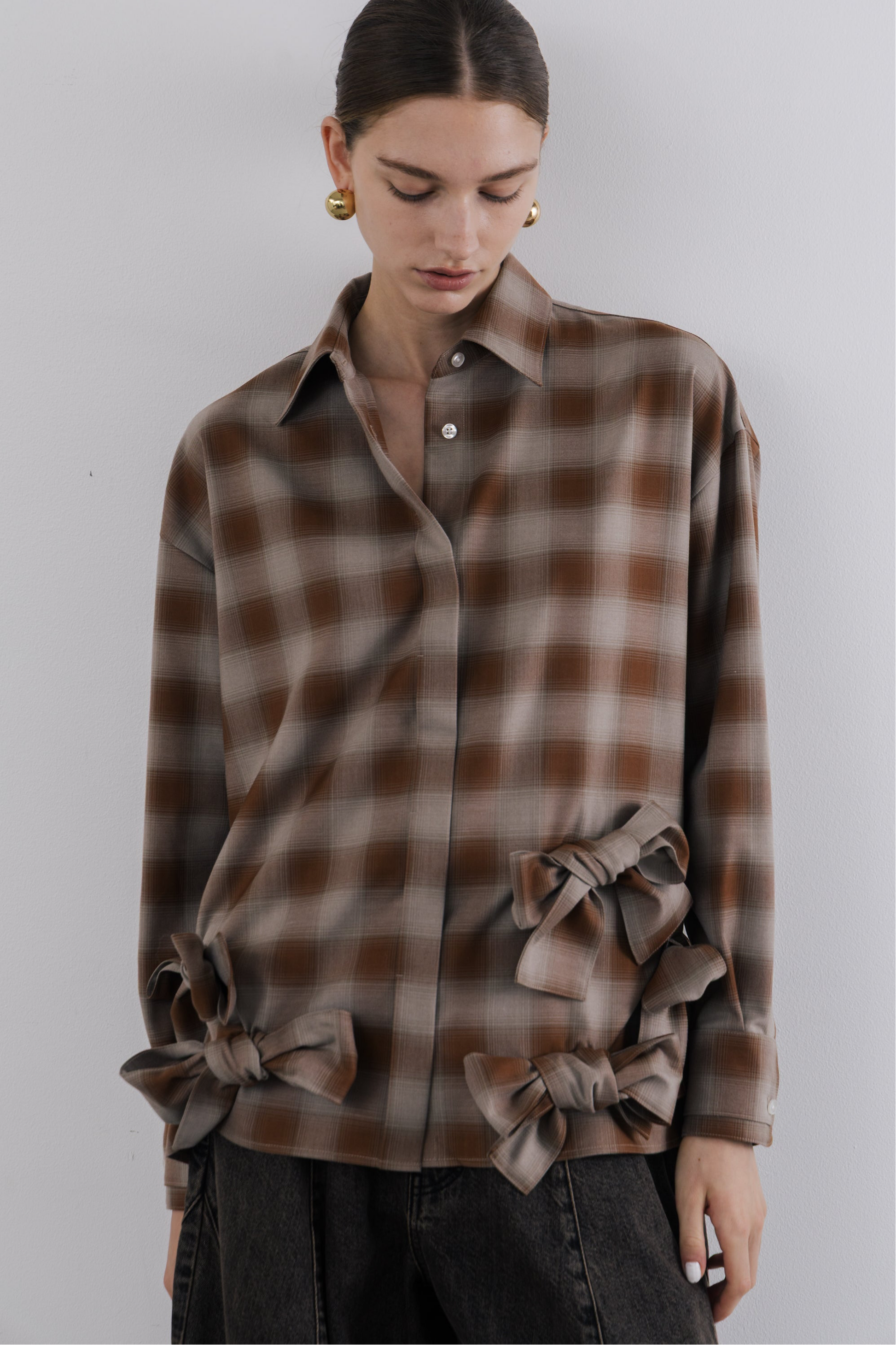 Hohenzollern Twist Shirt – THE TOÉ Hohenzollern Twist Shirt – THE TOÉ