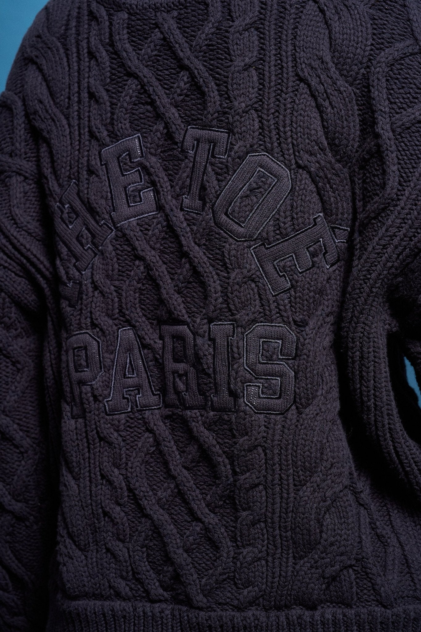 TOÉ Patras Knit