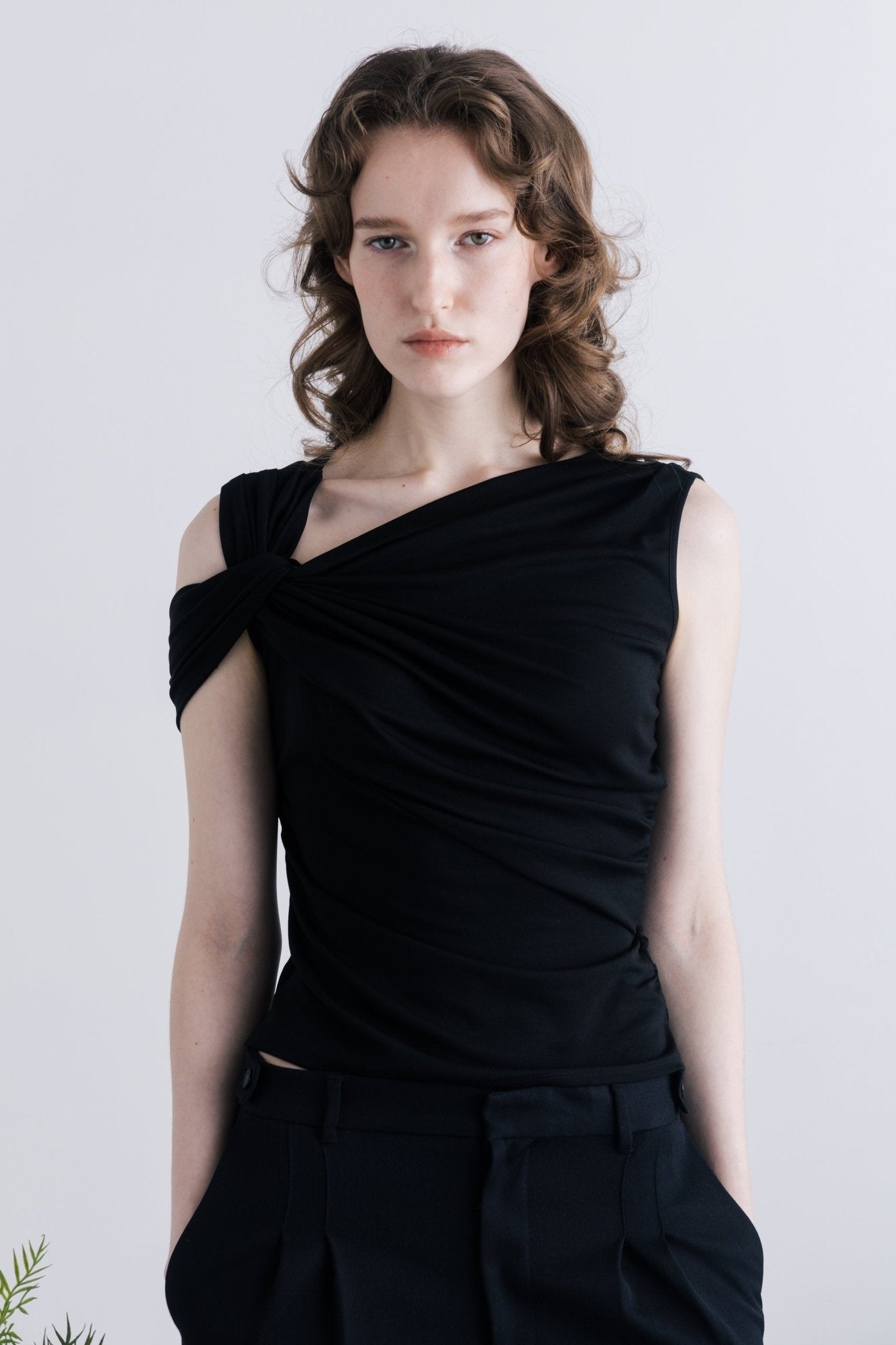 Clercq Knot Twist Top