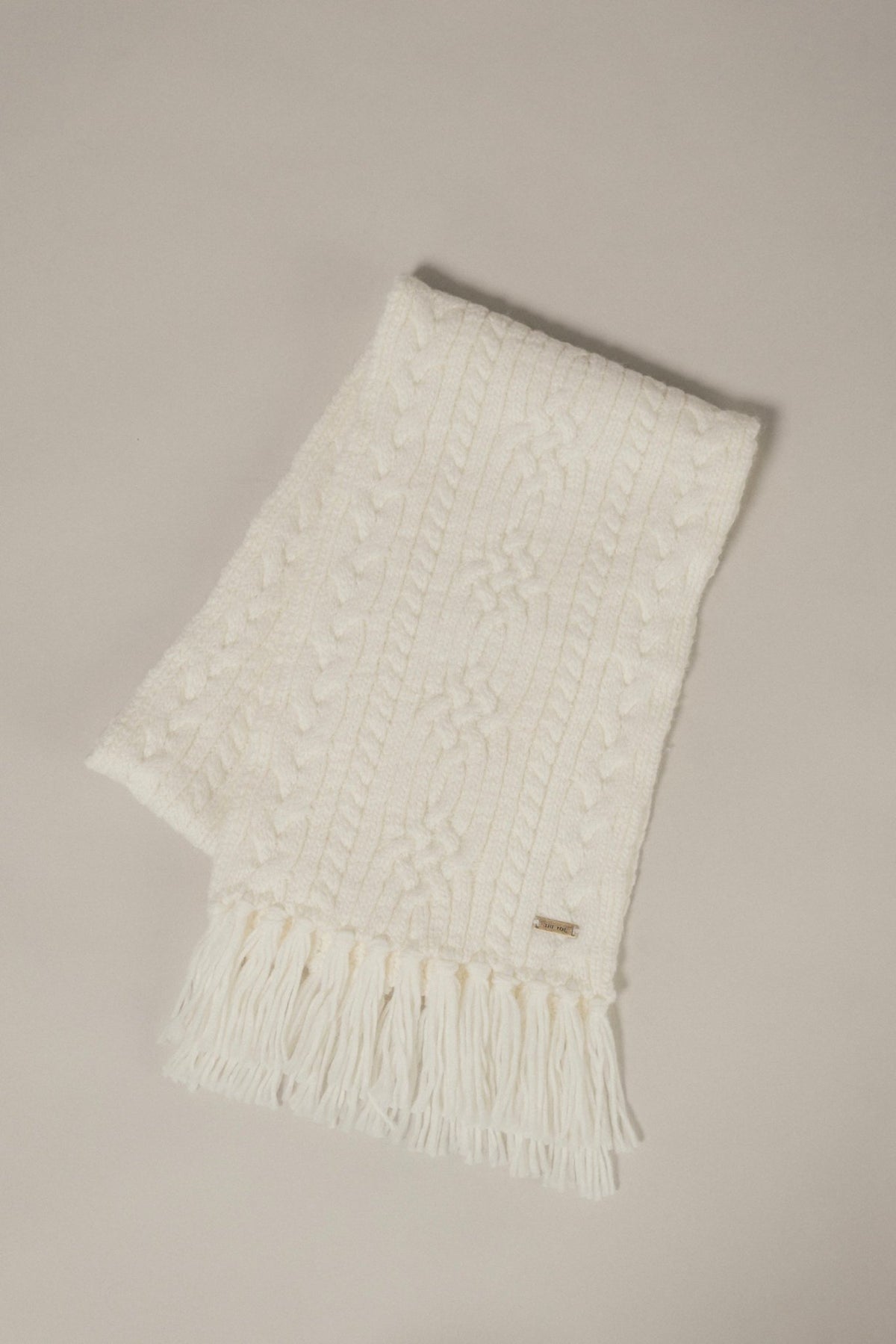 Korppoo Cable Knit Muffler