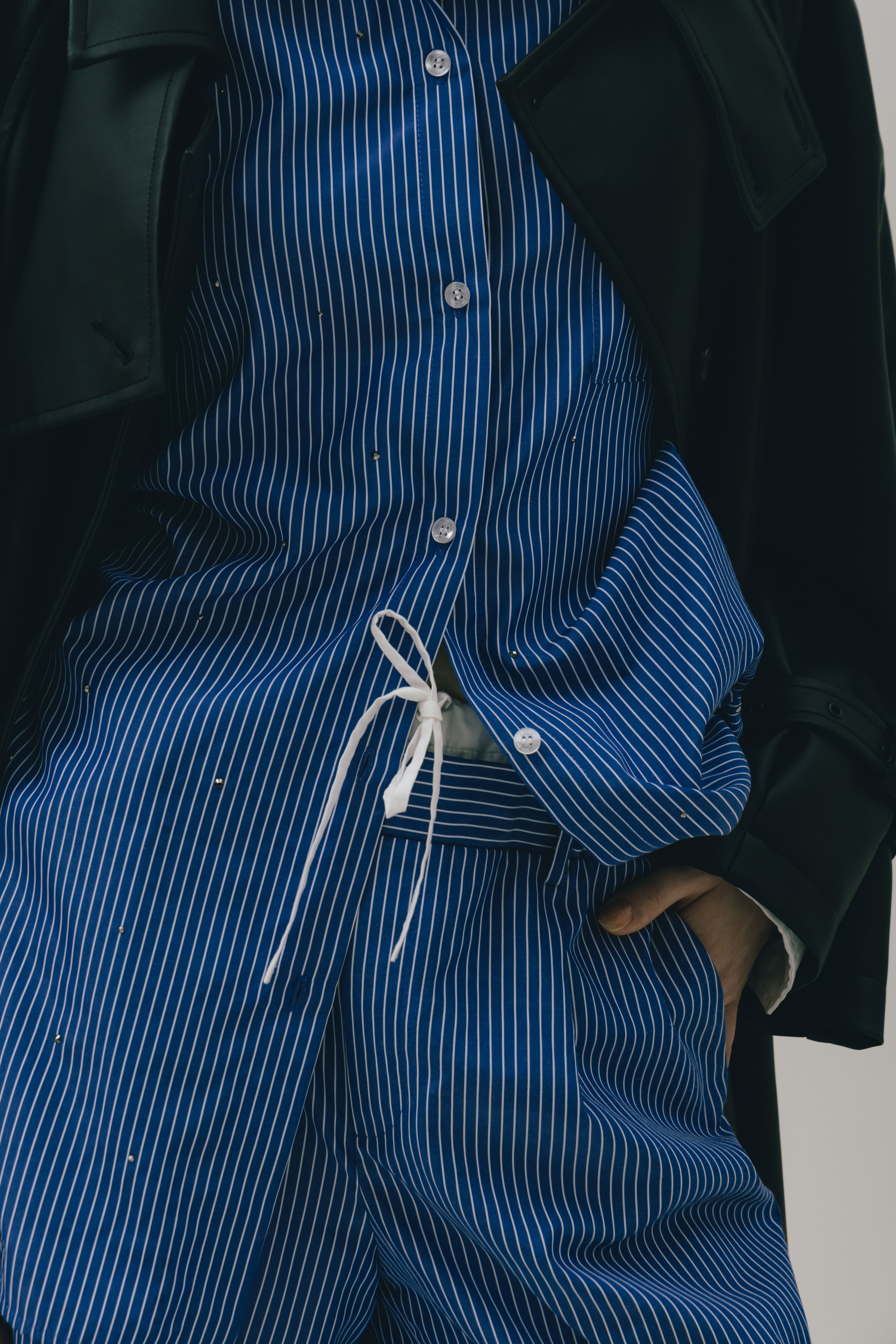 Battery Stripe Bijou Shirt ブラック M THETOE Battery Stripe Bijou Shirt – THE TOÉ