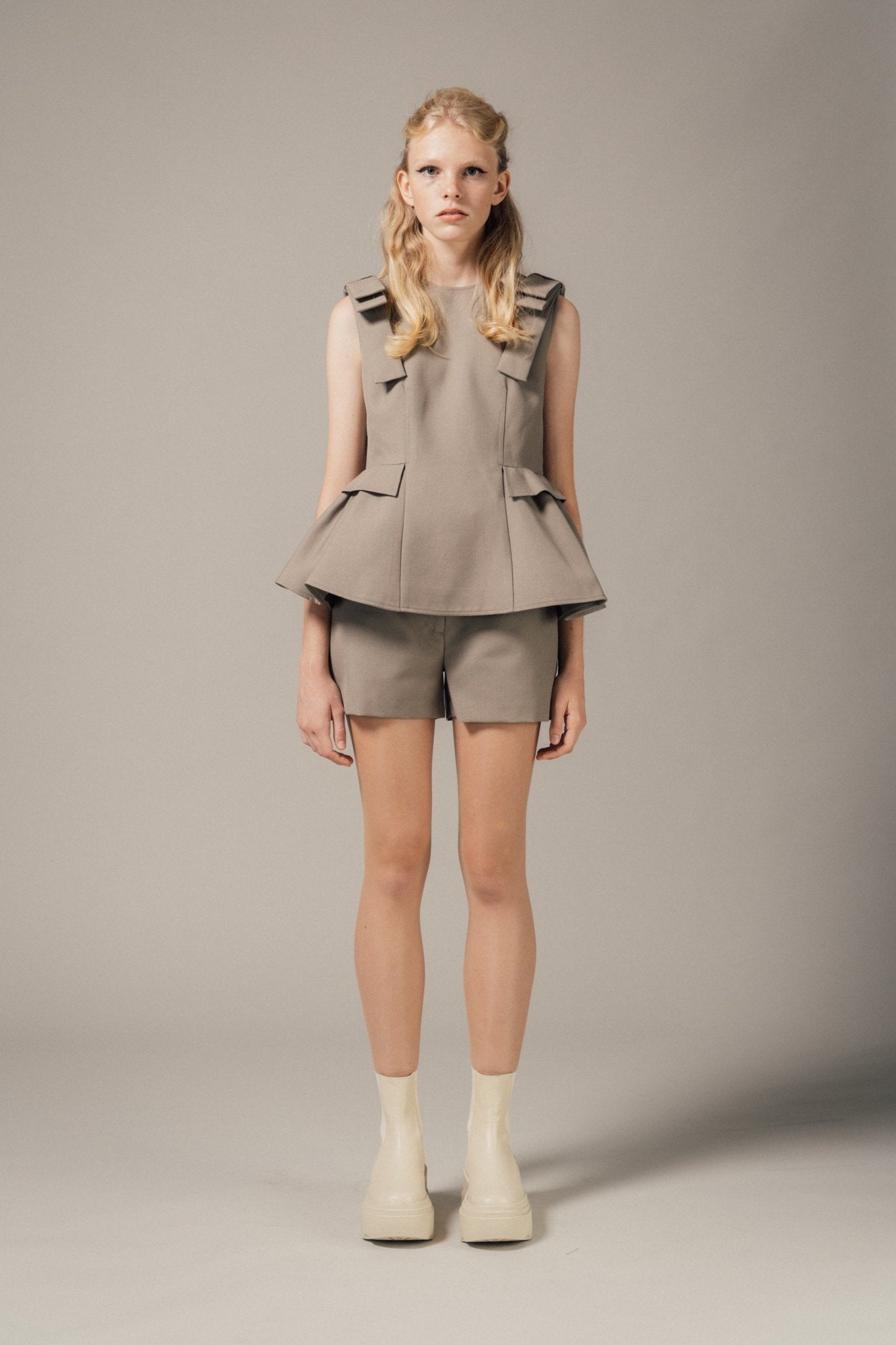 Alter Short Boots