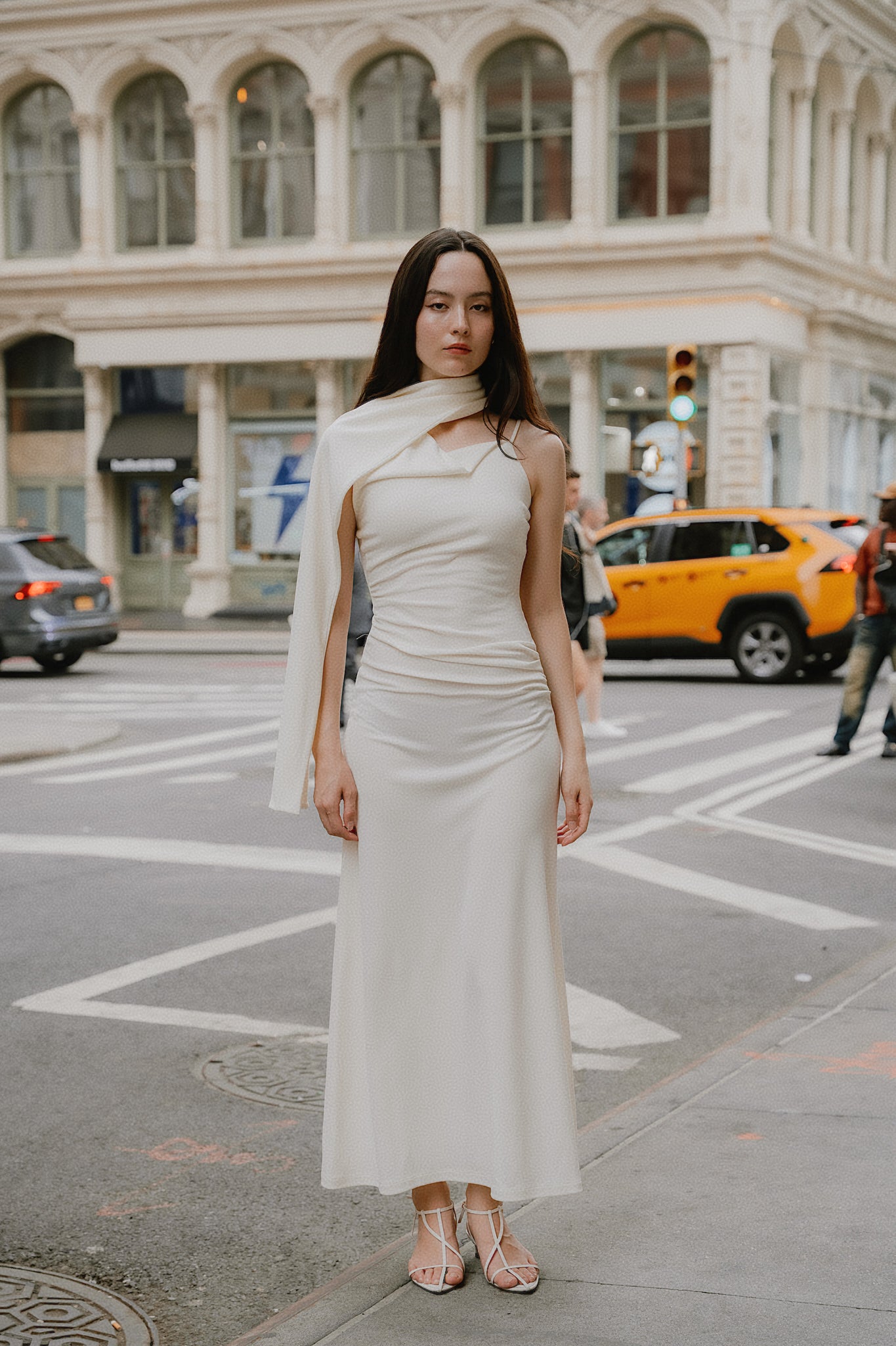 Linge Asymmetry Dress