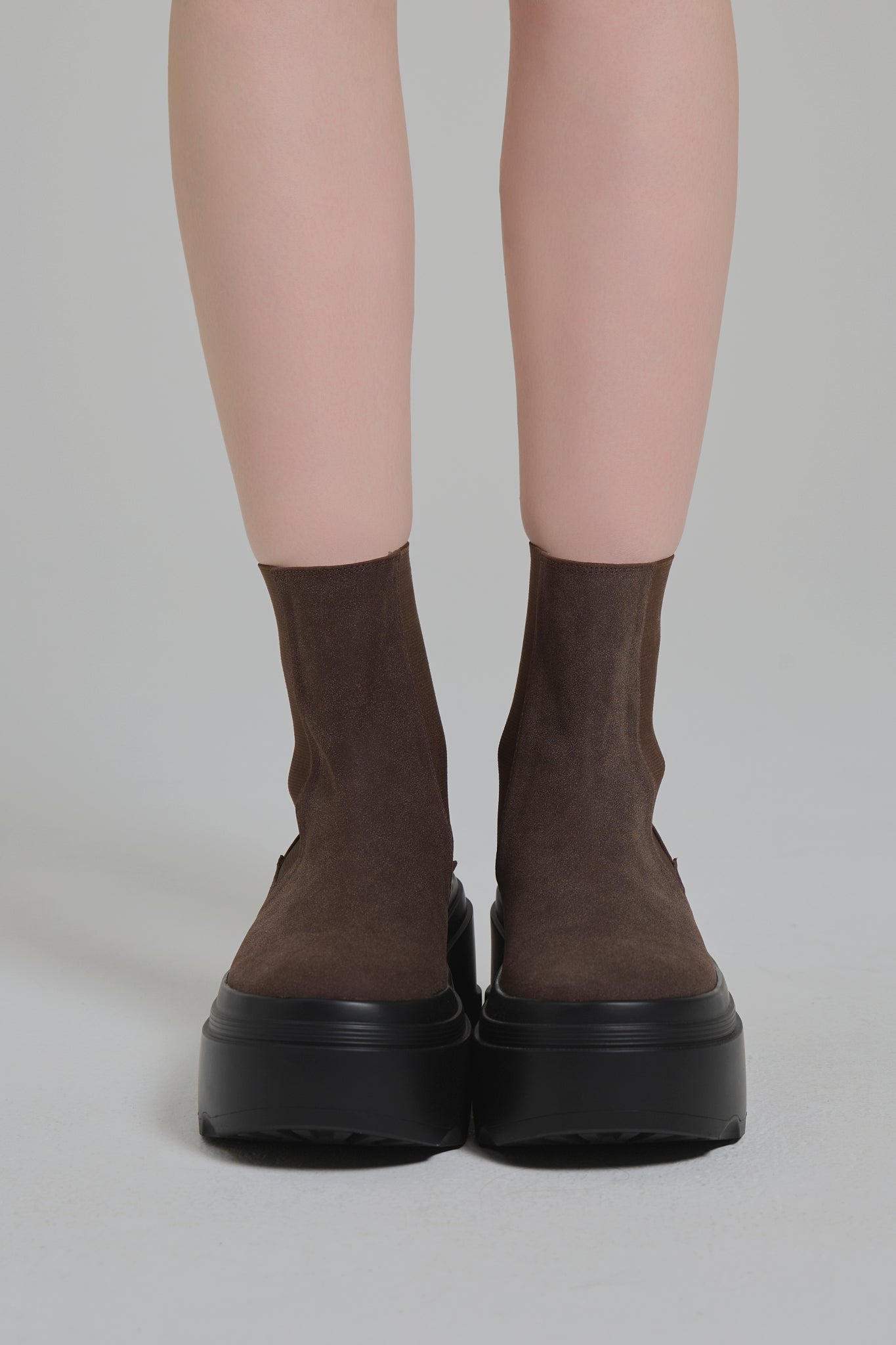 Alter Short Boots