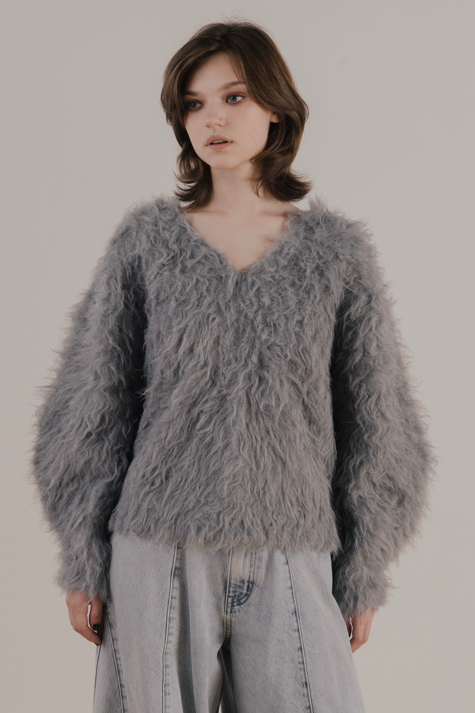 Eltz Shaggy Vneck Knit