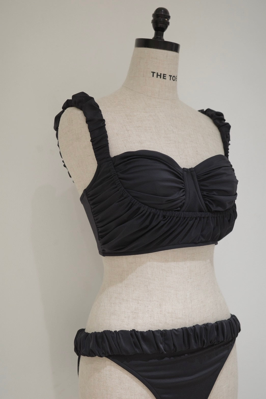 Peel Gather Swimwear - black