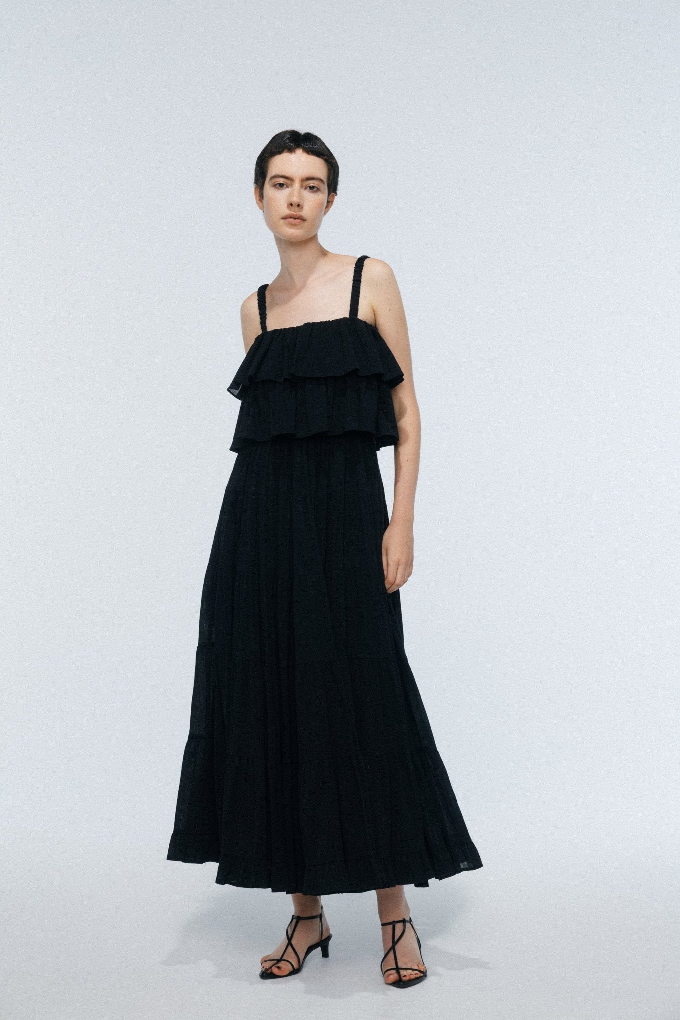Vijlen Tiered Dress