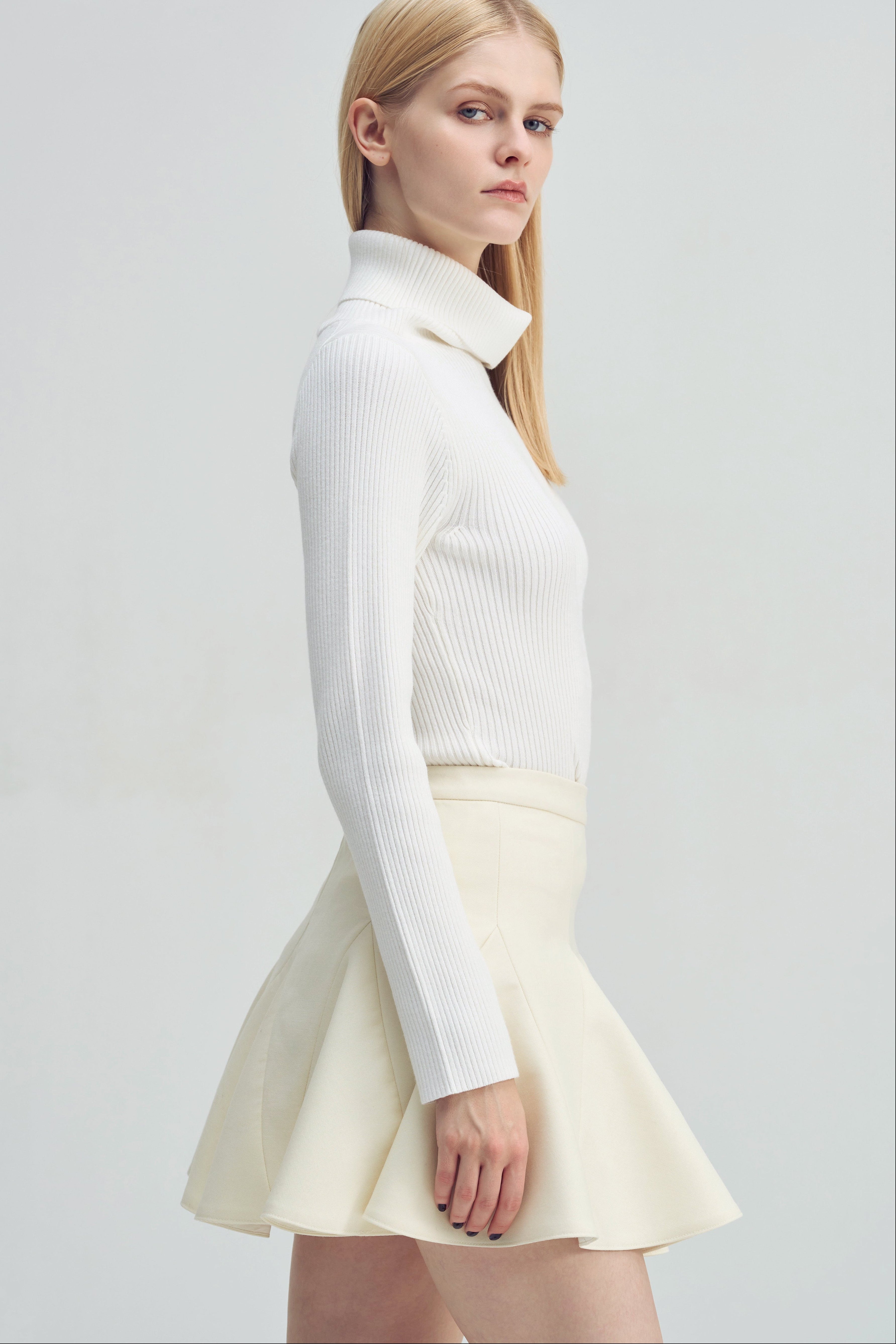 Reeperbahn Turtle Neck Knit