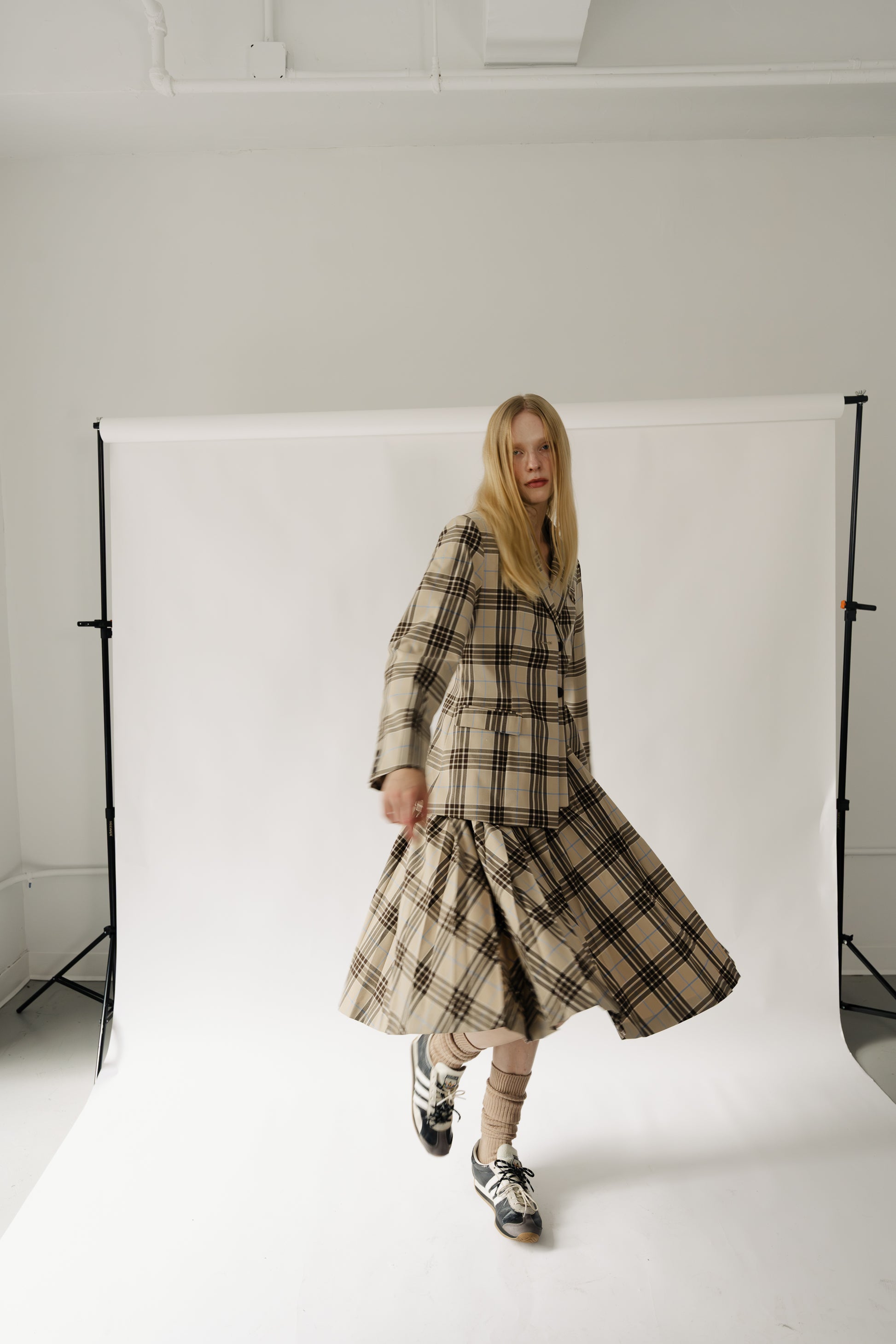 Lyucus Pleats Skirt -check