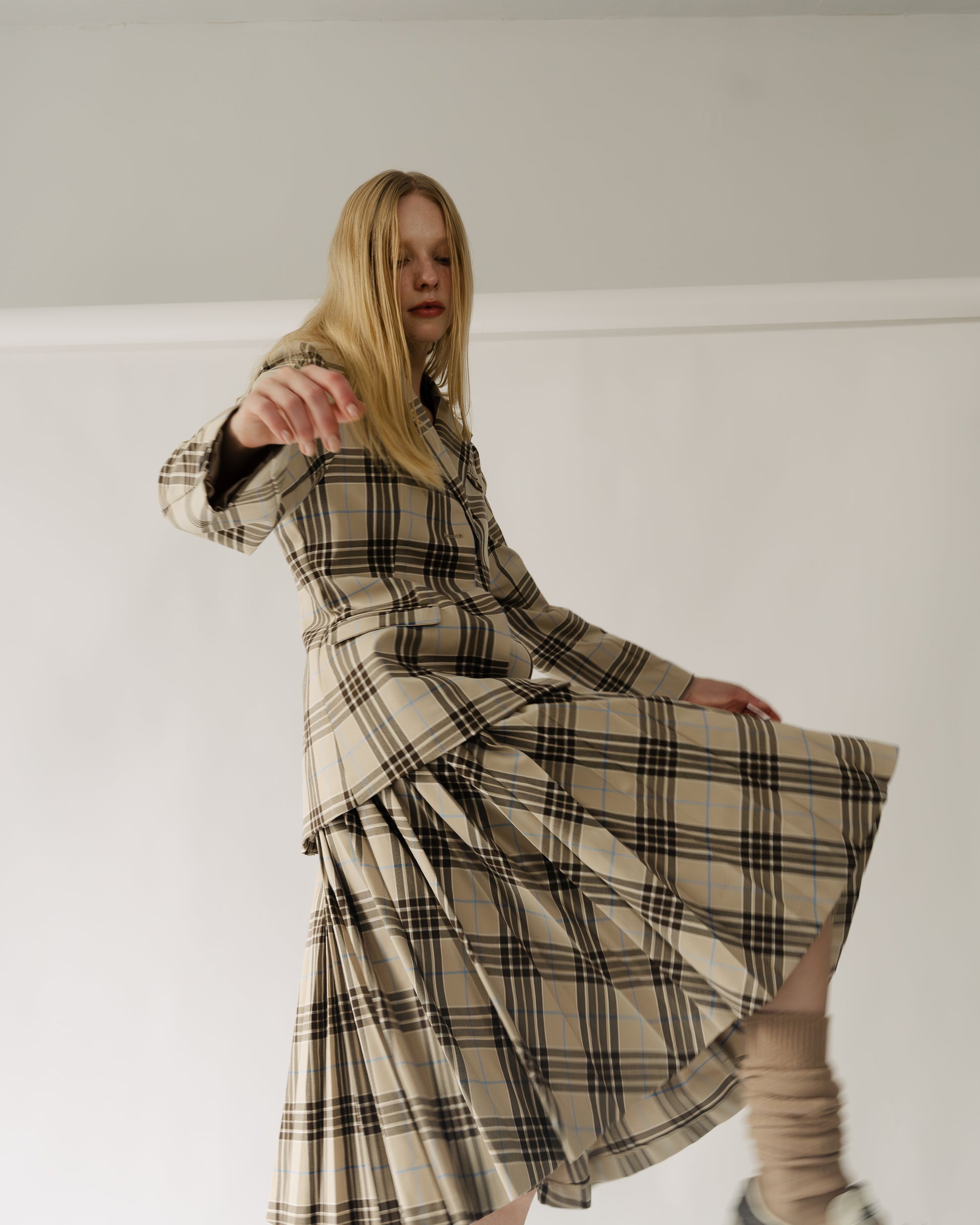 Lyucus Pleats Skirt -check