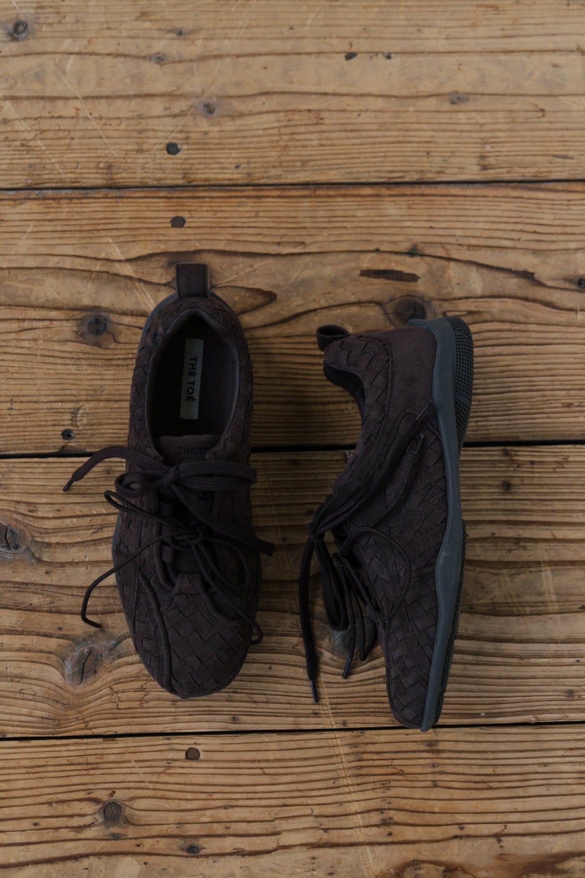 Posio Suede Sneaker
