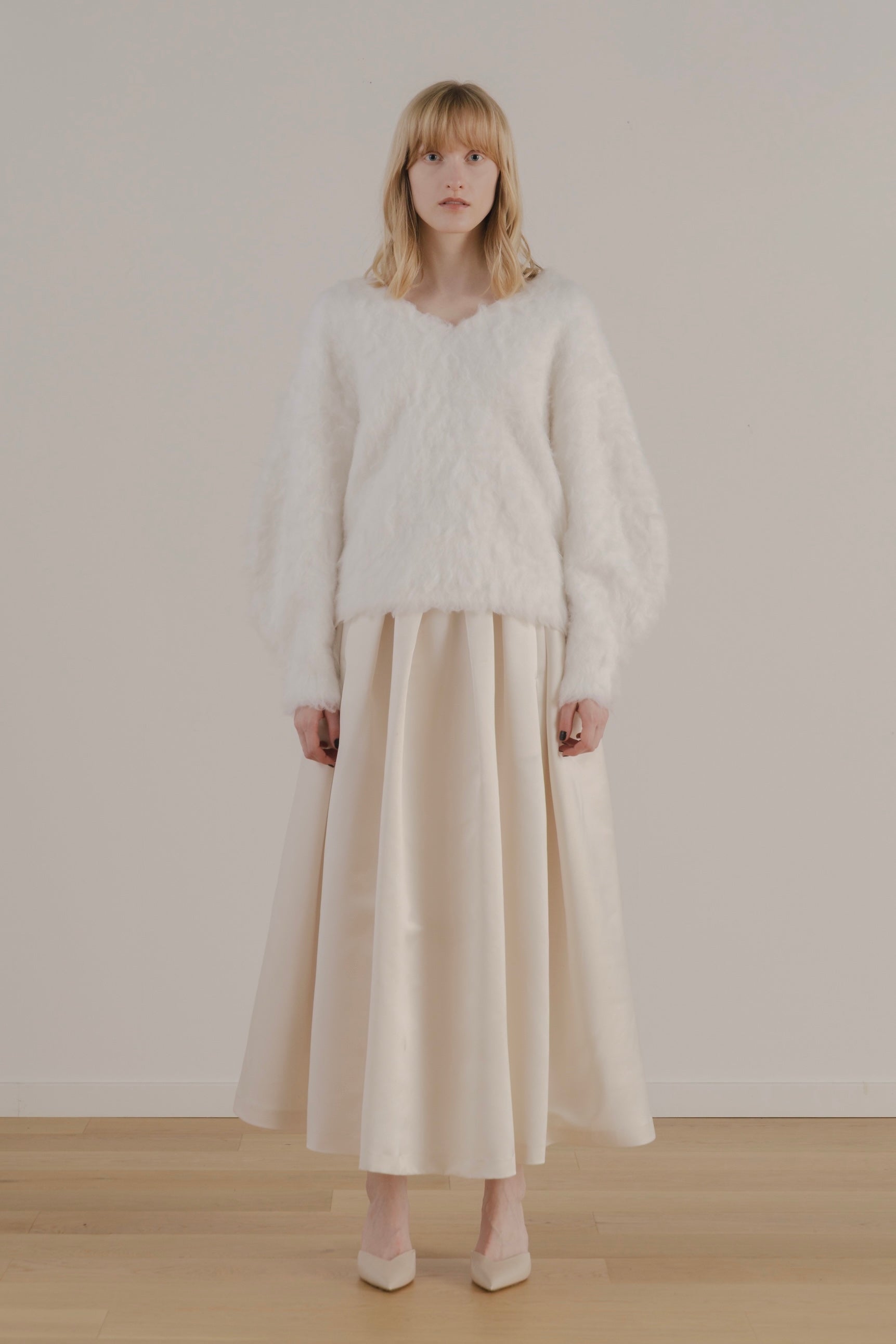 Eltz Shaggy Vneck Knit