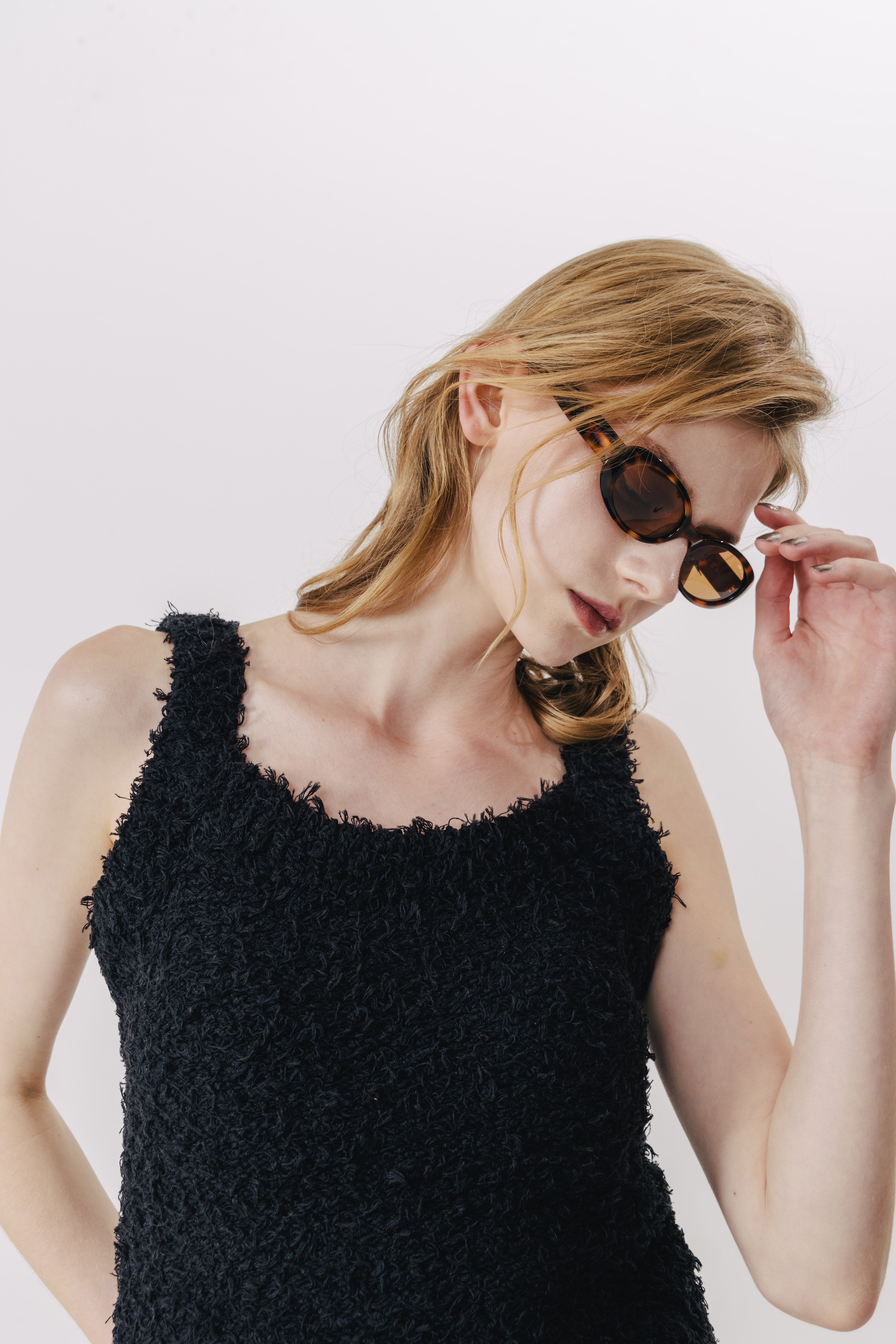 THETOE ノースリーブ ニット 楽天市場】ニット《ハイネックノースリーブプリーツニット