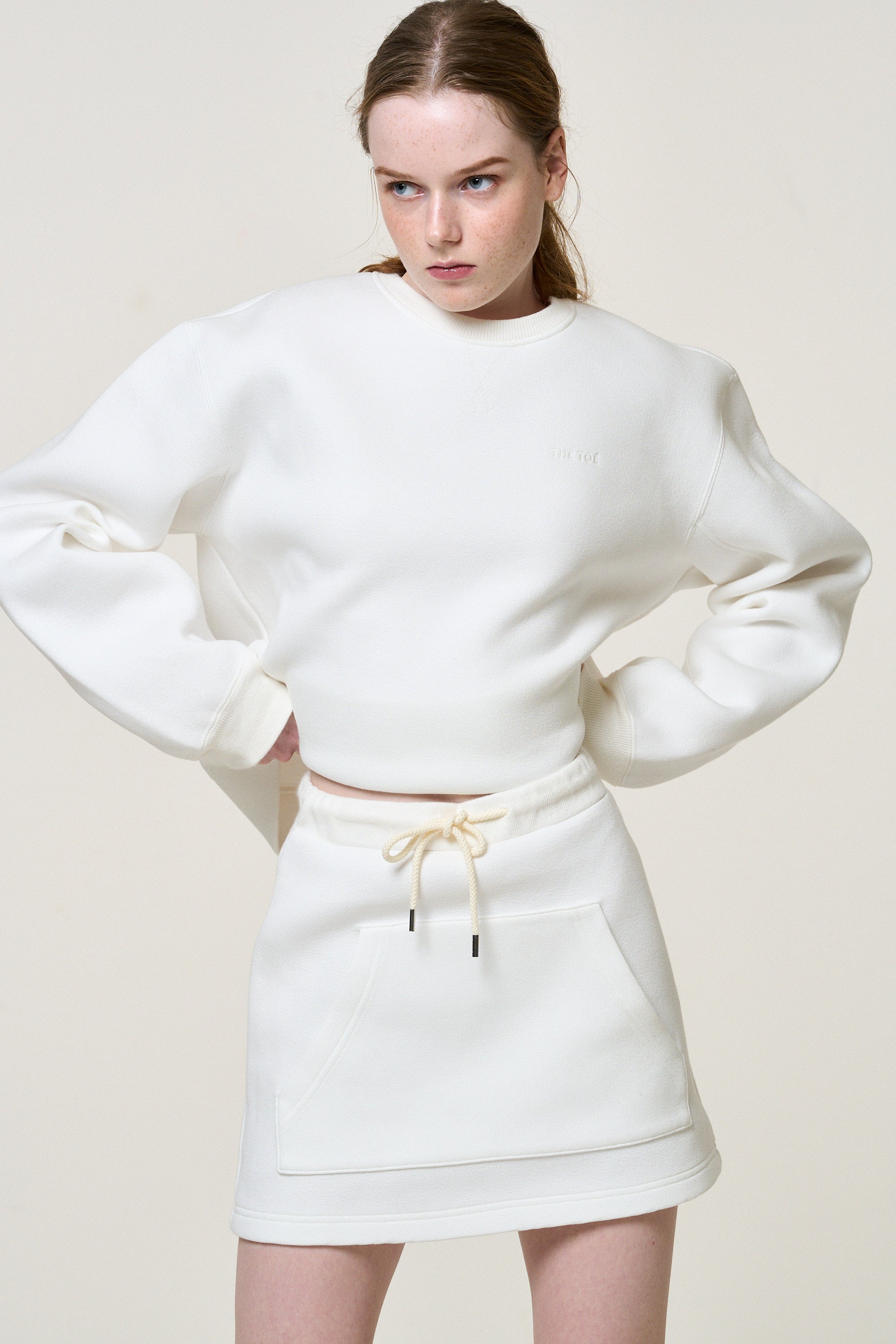 【rin プロフ必読 】TOÉ Hampton sweatshirt TOÉ Hampton Sweatshirt – THE TOÉ