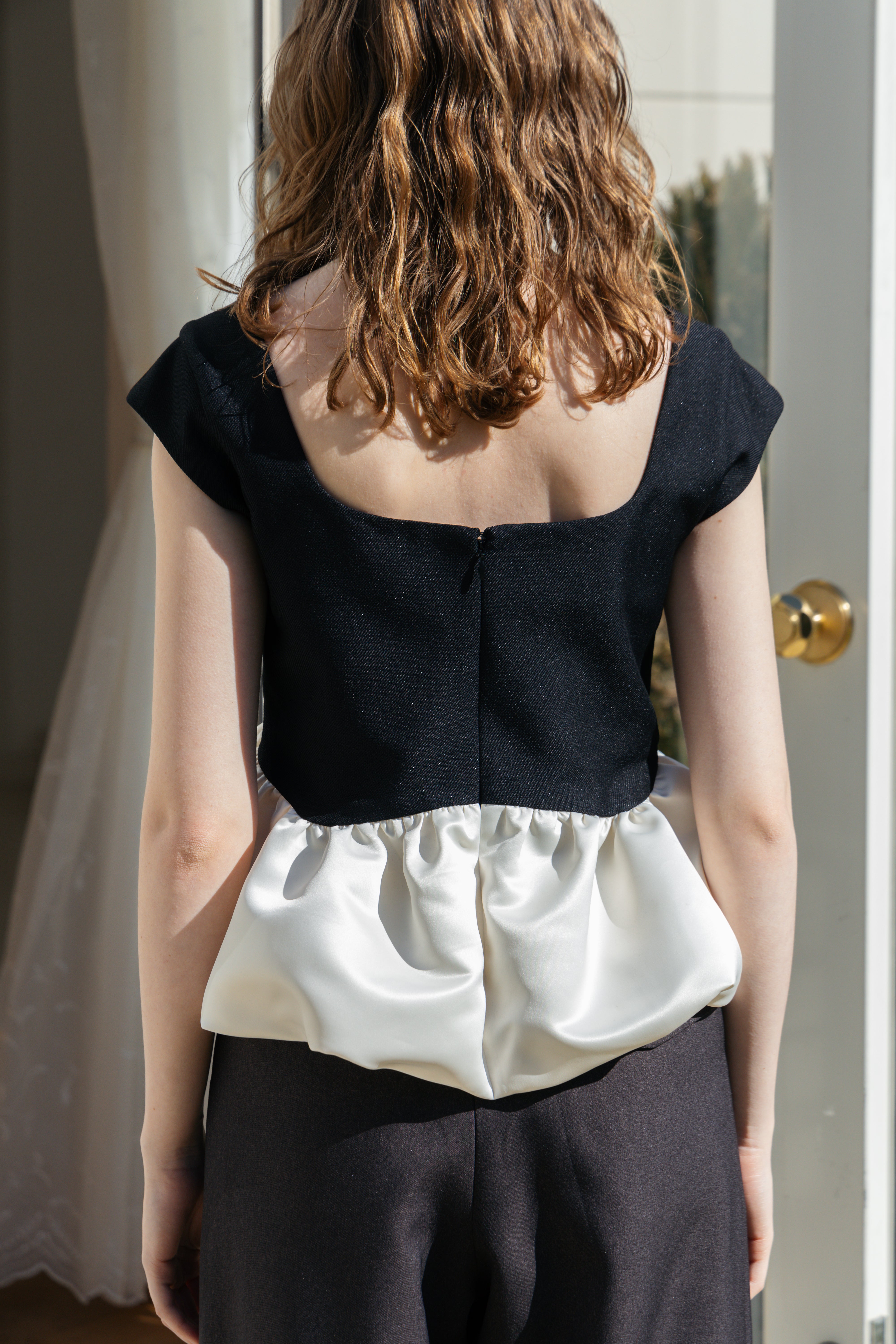 Ifestou Frill Top