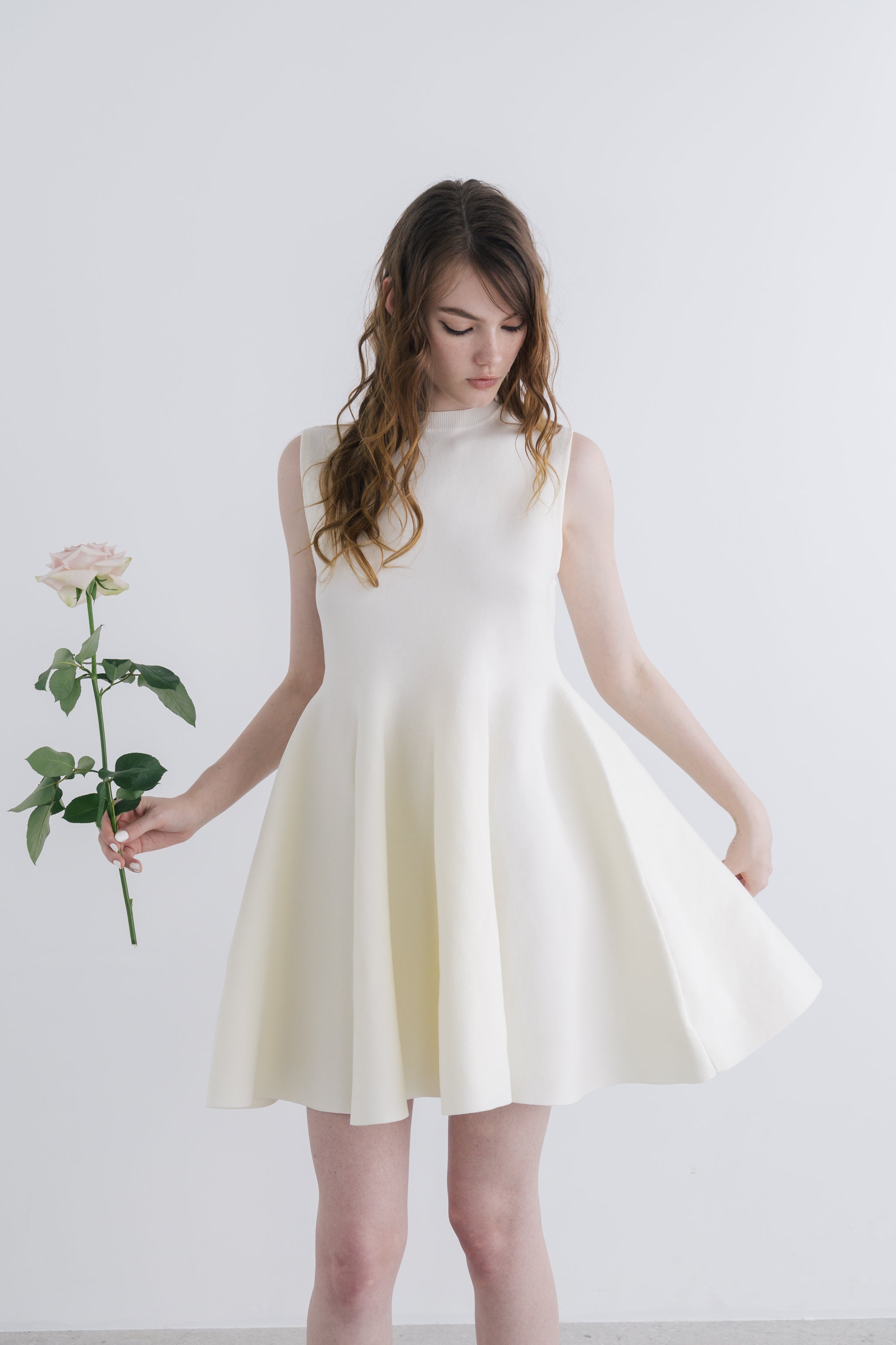 NoMad Sleeveless Flare Onepiece