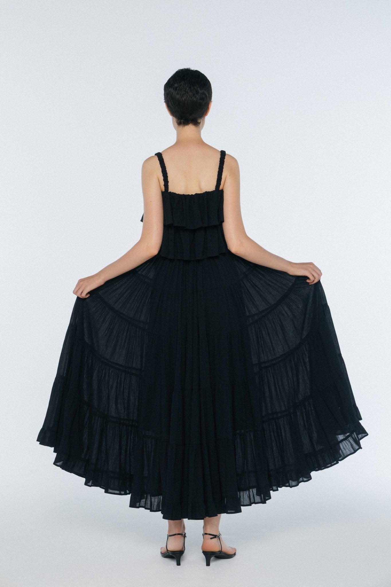 Vijlen Tiered Dress