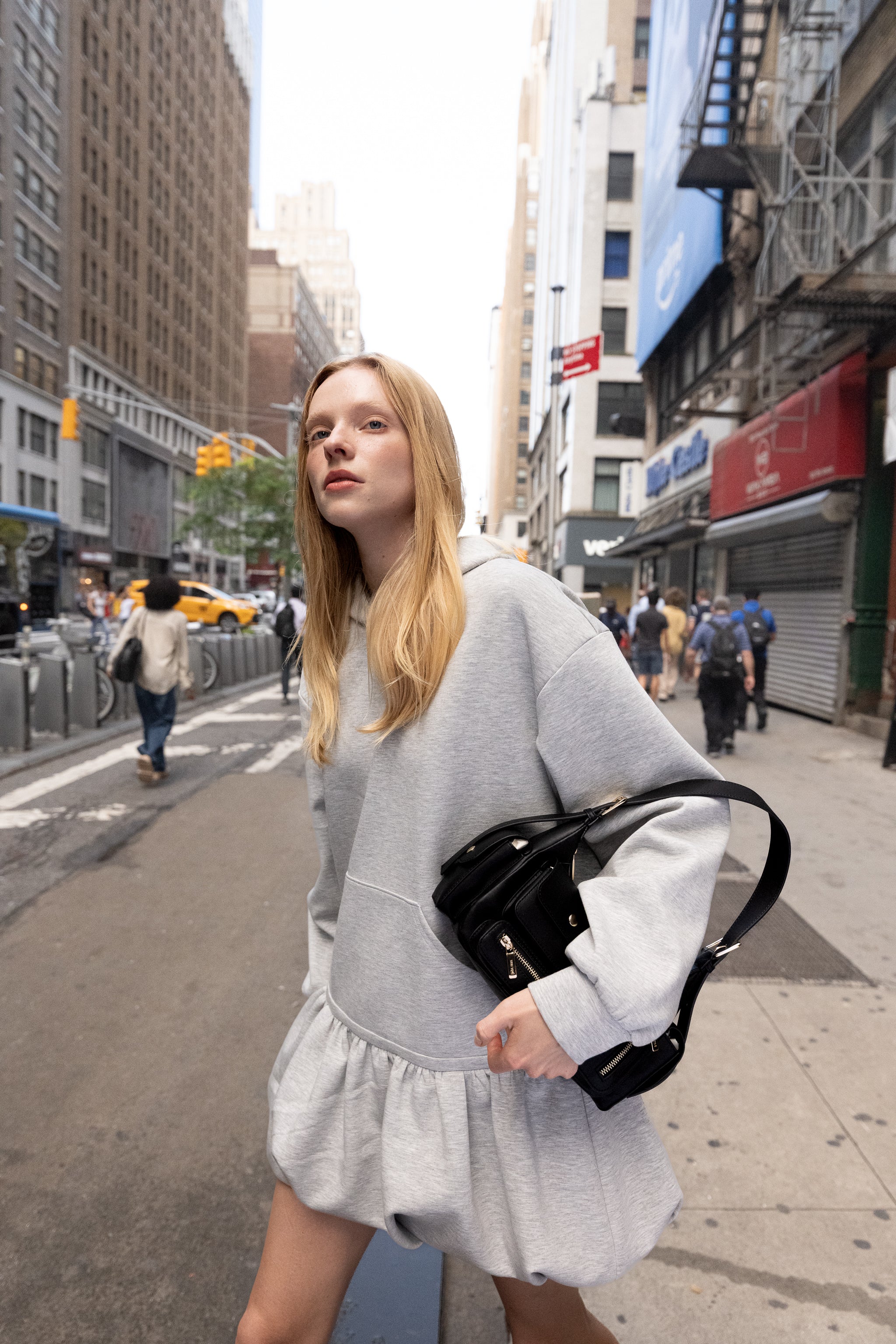 Brick Multi Pocket Bag