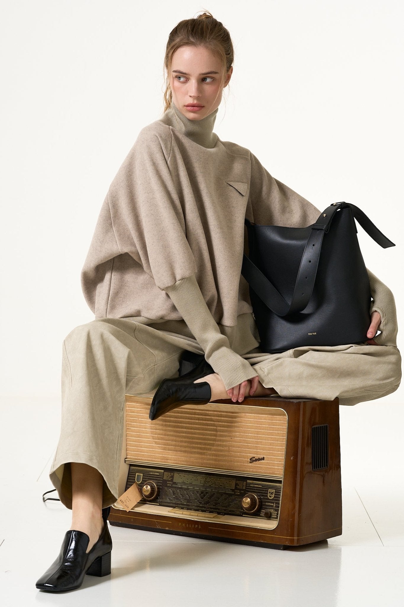 Stratford Shoulder Bag