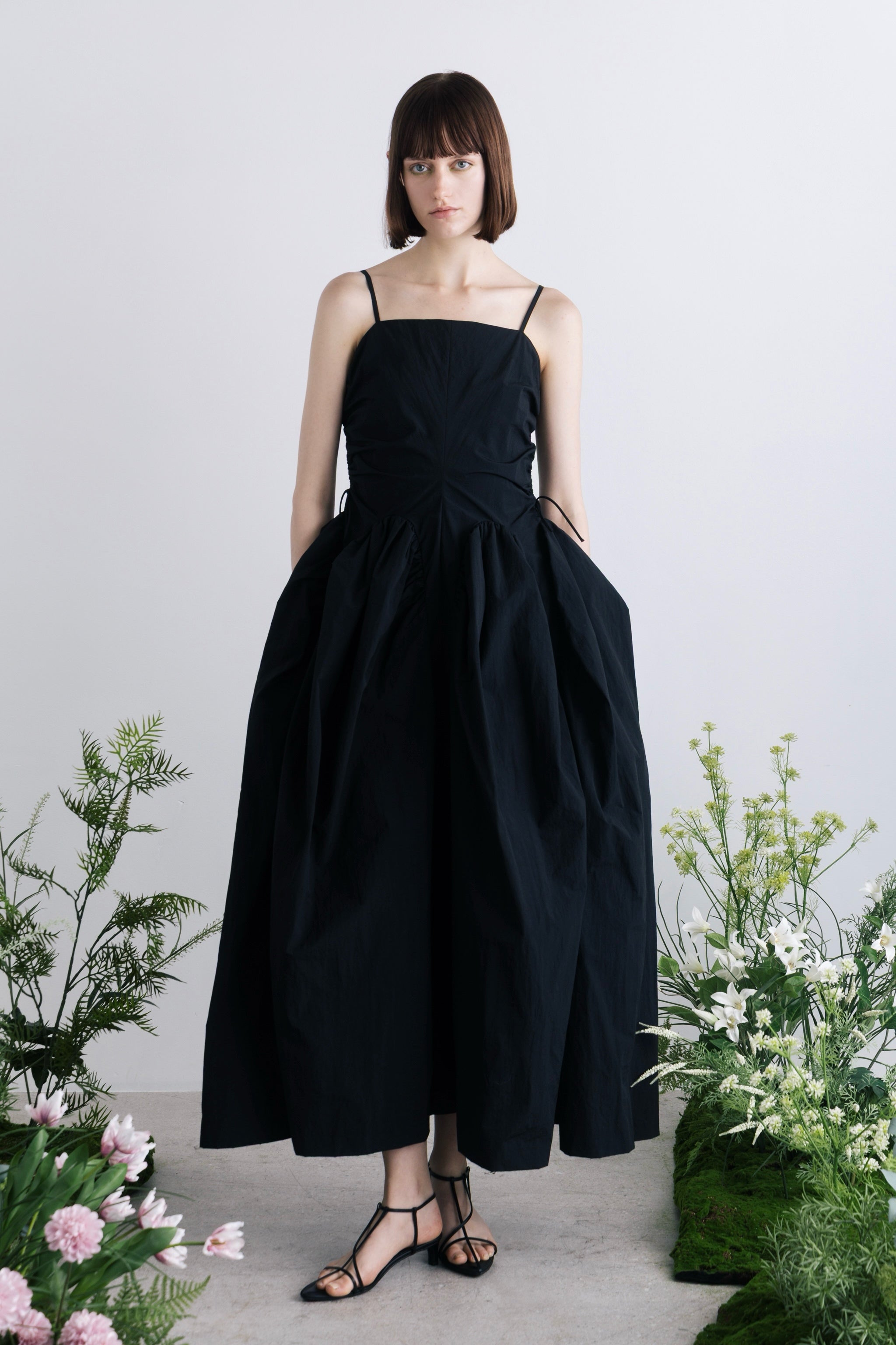 スーツ・フォーマル・ドレス THETOE Bluebell Tulle Dress (thetoe) Bluebell Tulle Dress – THE TOÉ