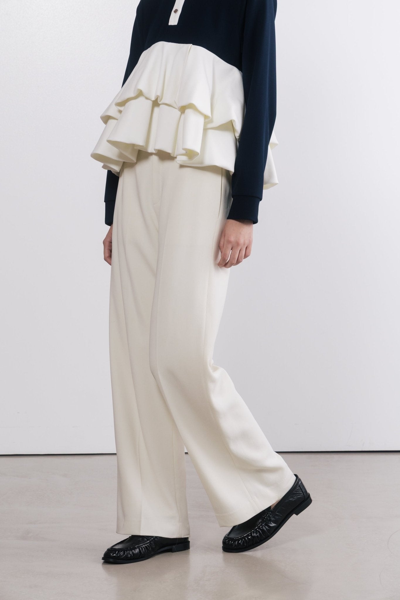 Kuhmo Straight Pants