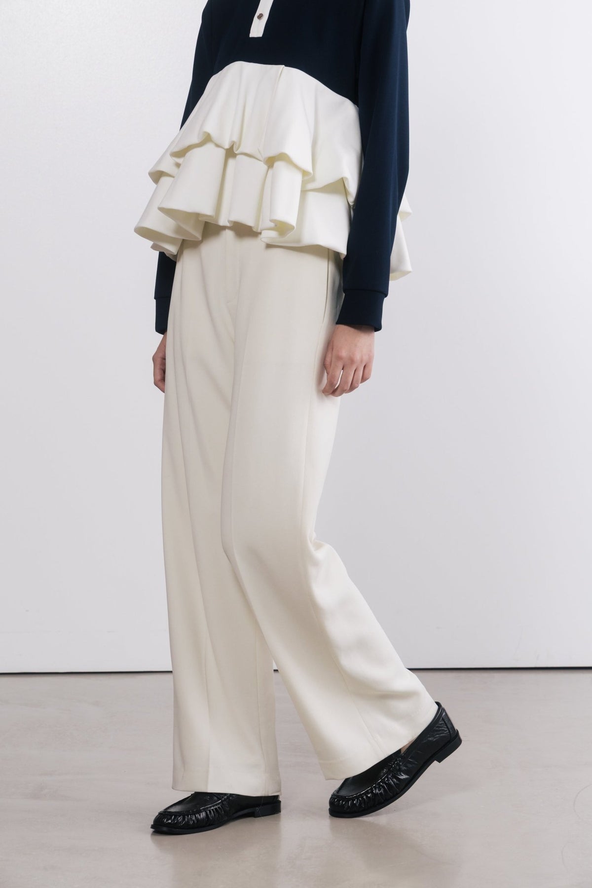 Kuhmo Straight Pants