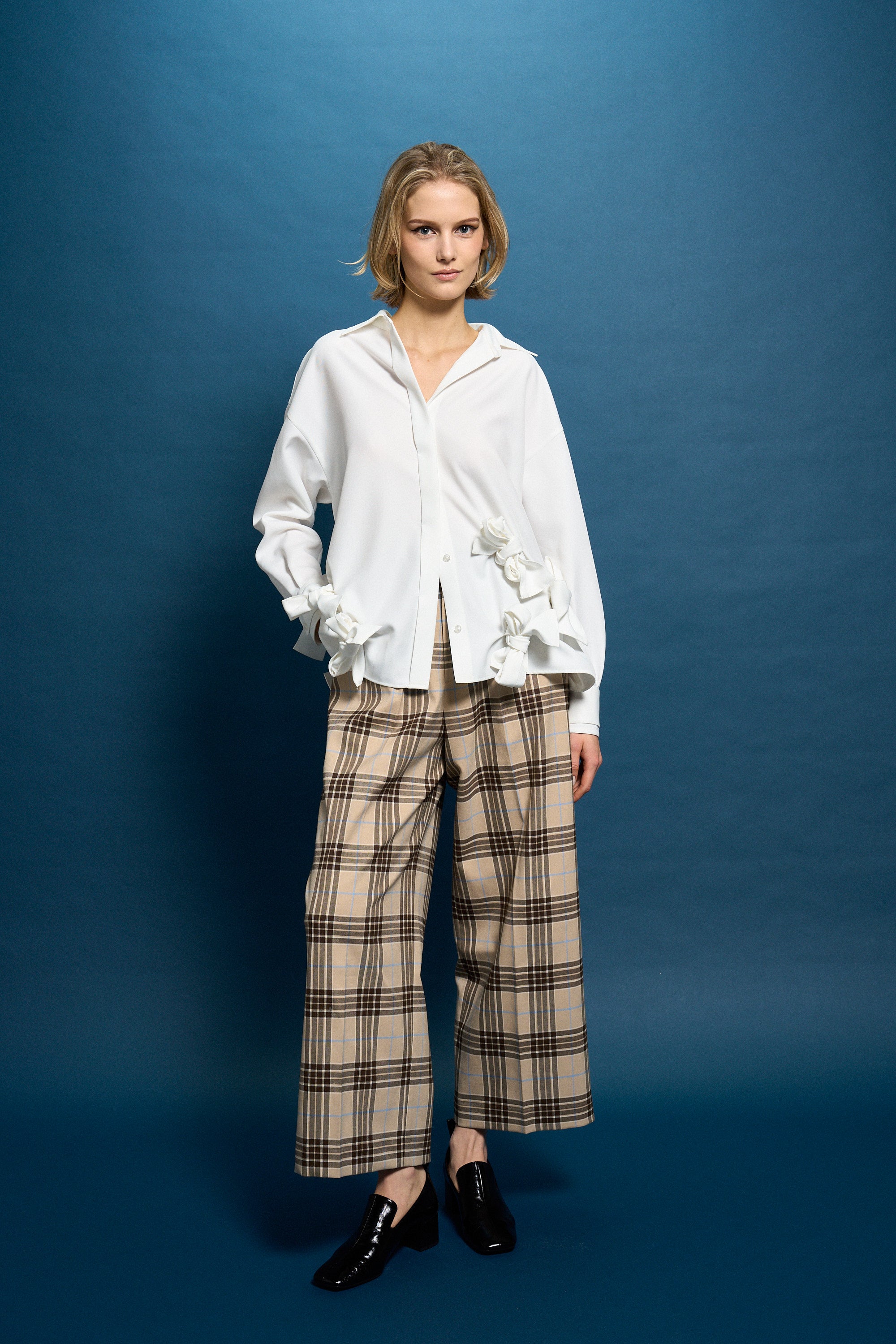 Lyucus Slacks- check