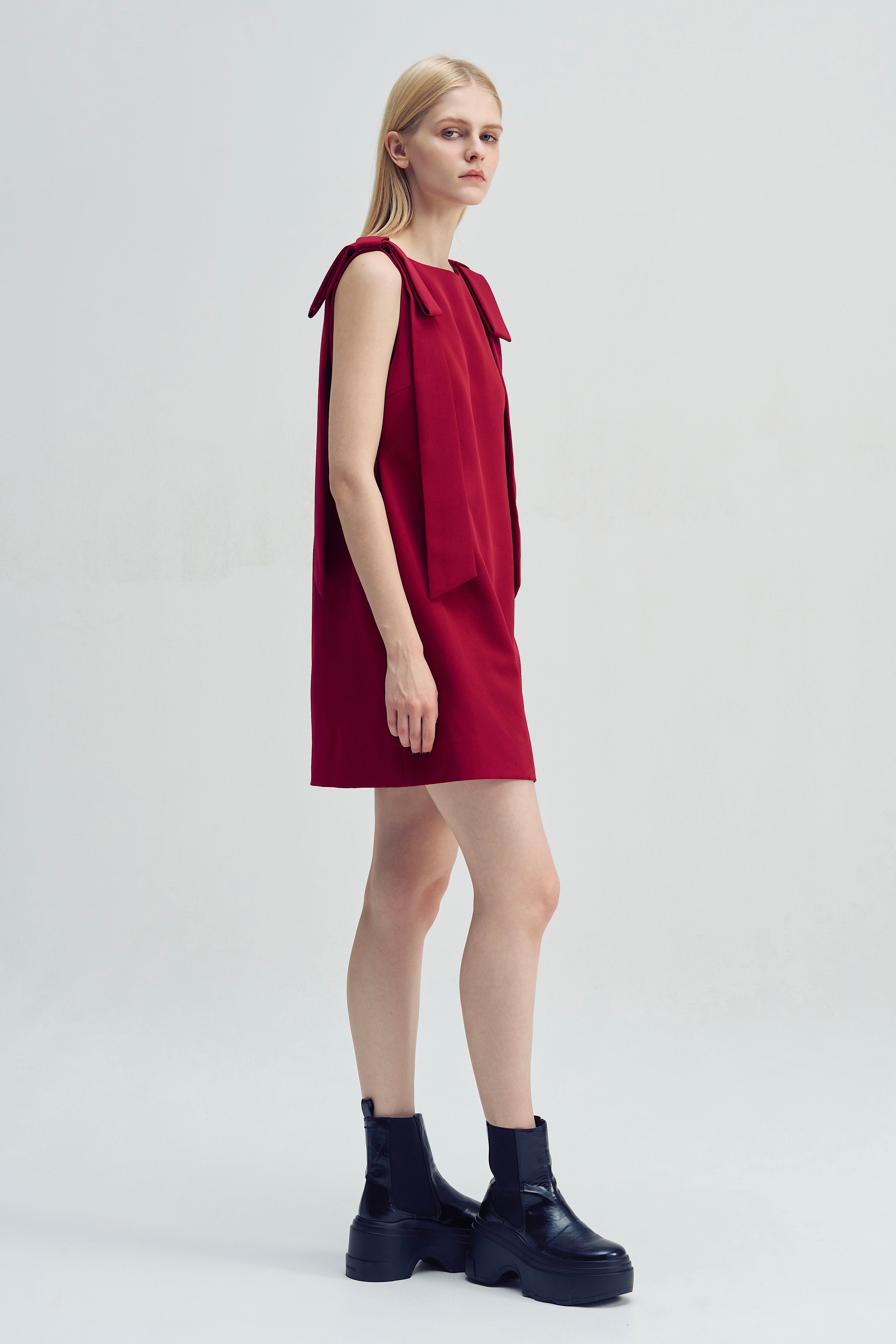 【THETOE】 Arta Ribbon Onepiece レッド Arta Ribbon Onepiece – THE TOÉ