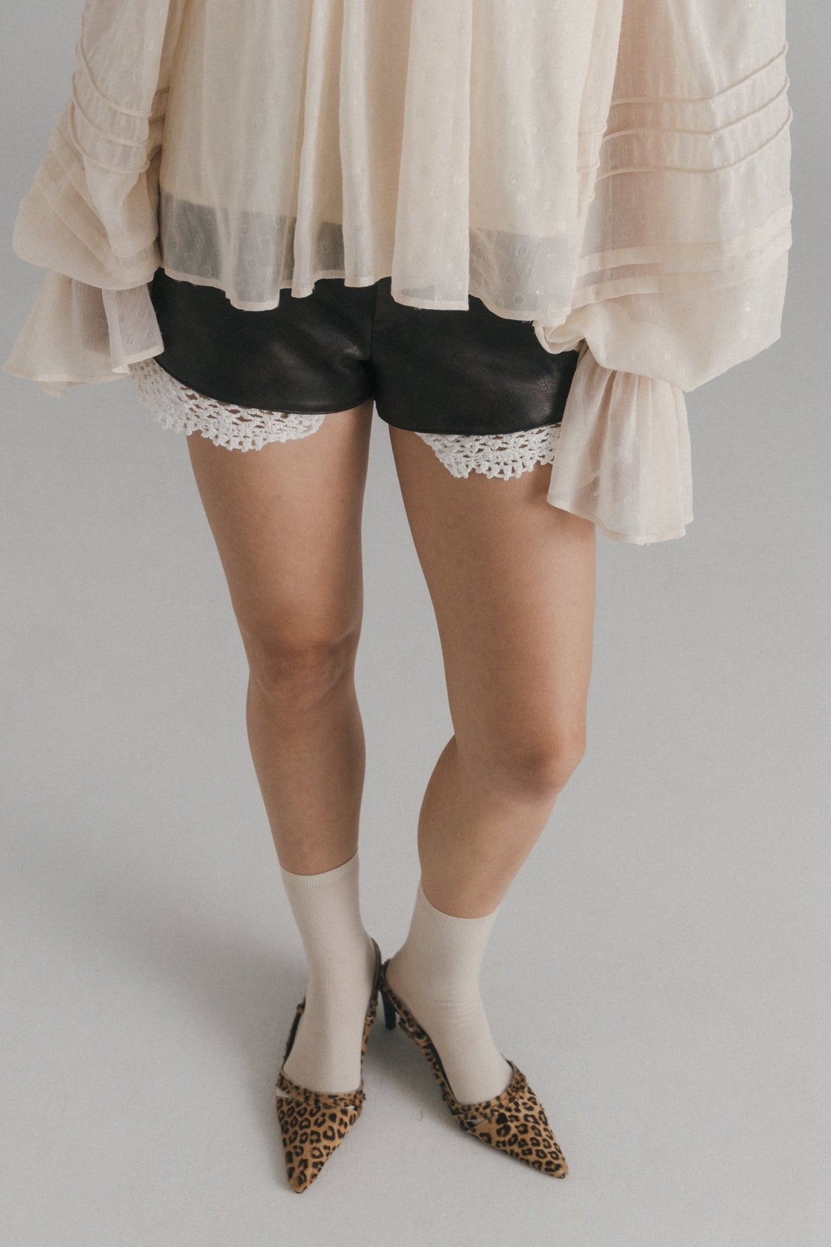 Uurainen Leather Short Pants