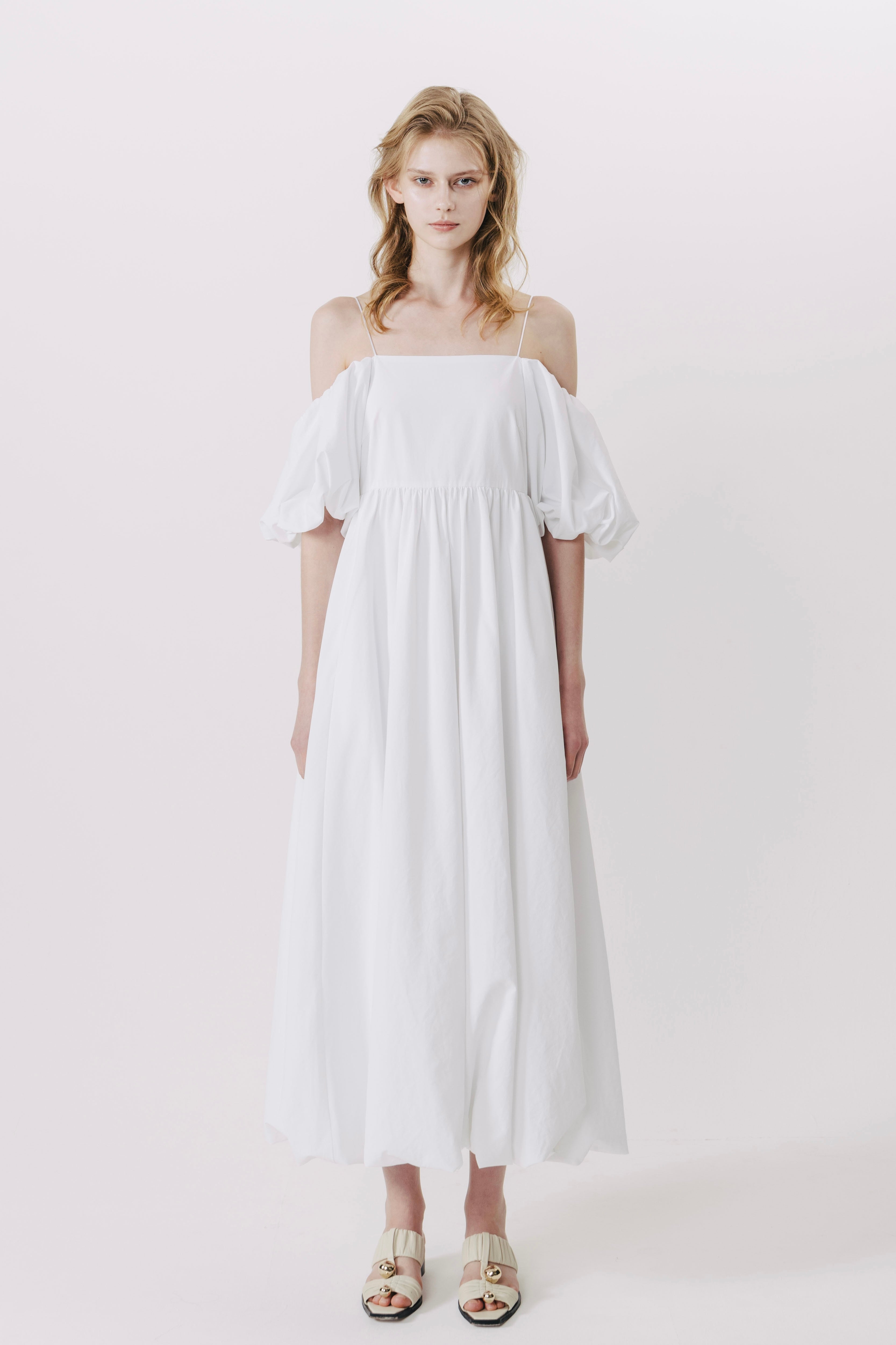 the toe Broome ballon onepiece ホワイト Broome Balloon Onepiece – THE TOÉ