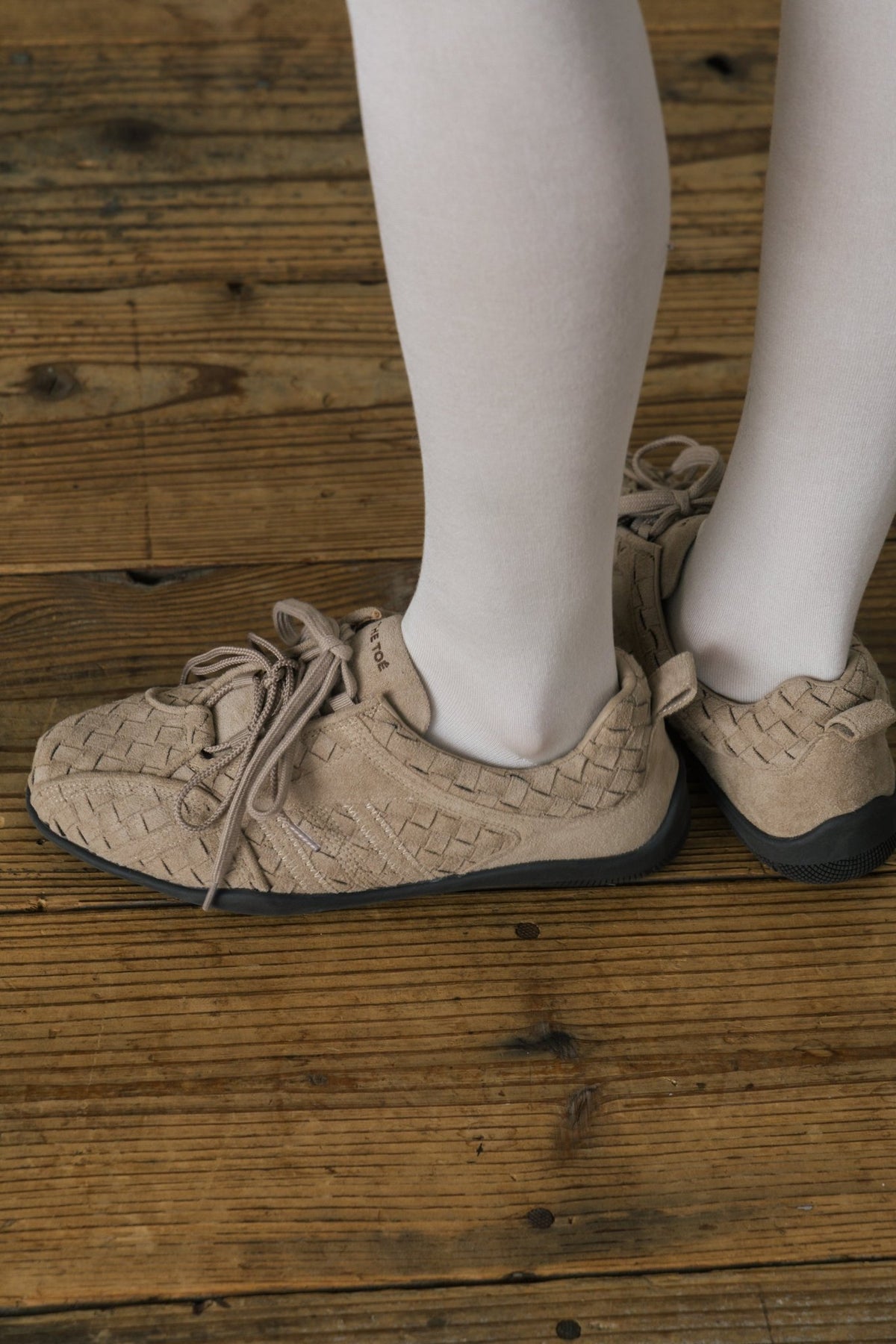 Posio Suede Sneaker