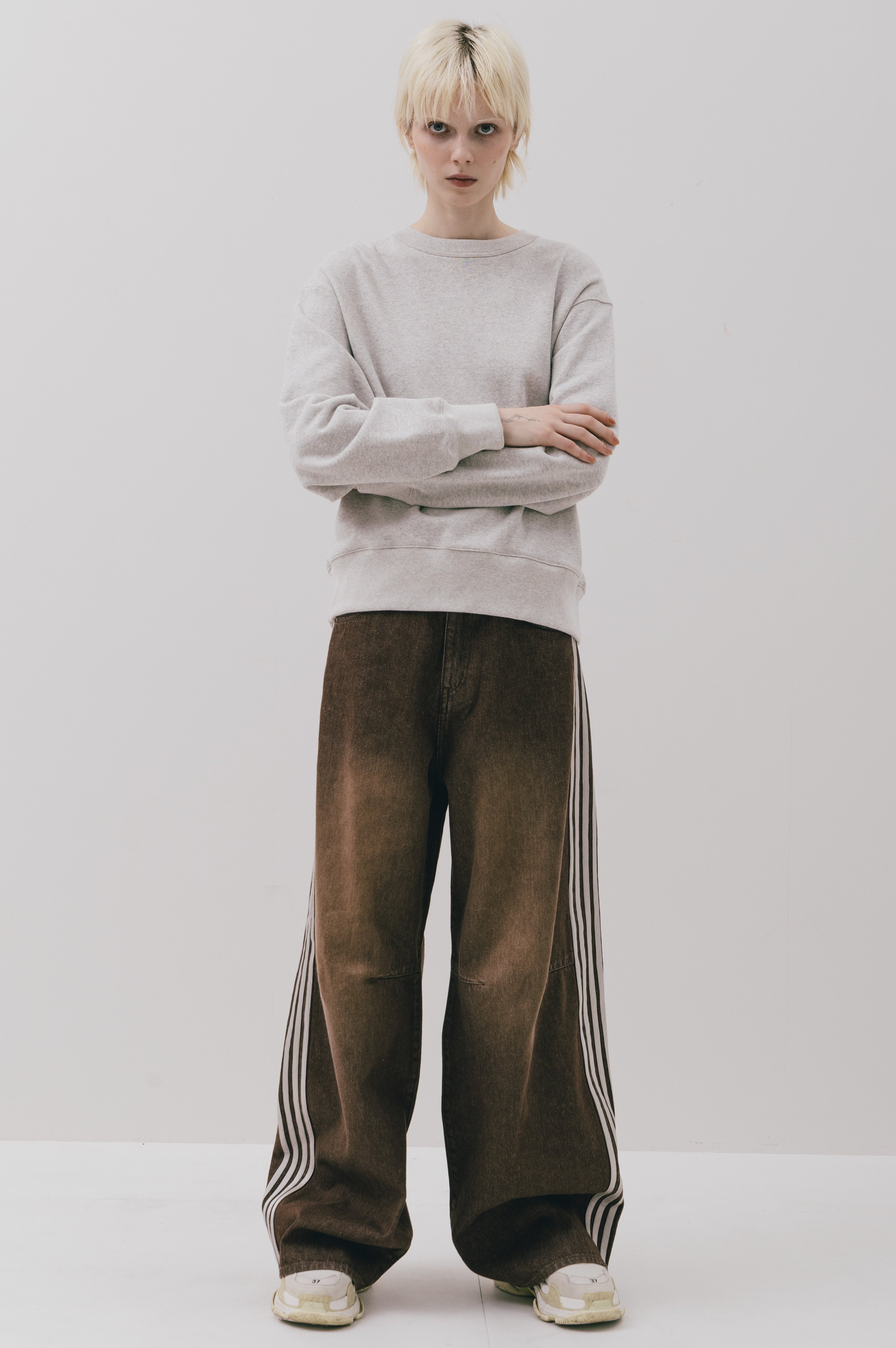 Liberty Backlogo Sweatshirt – THE TOÉ