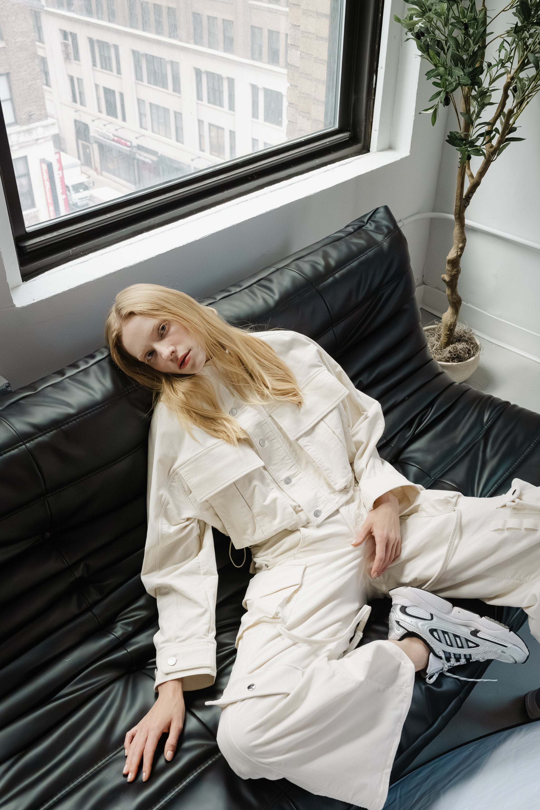 Argolis 灯芯绒裤子– THE TOÉ