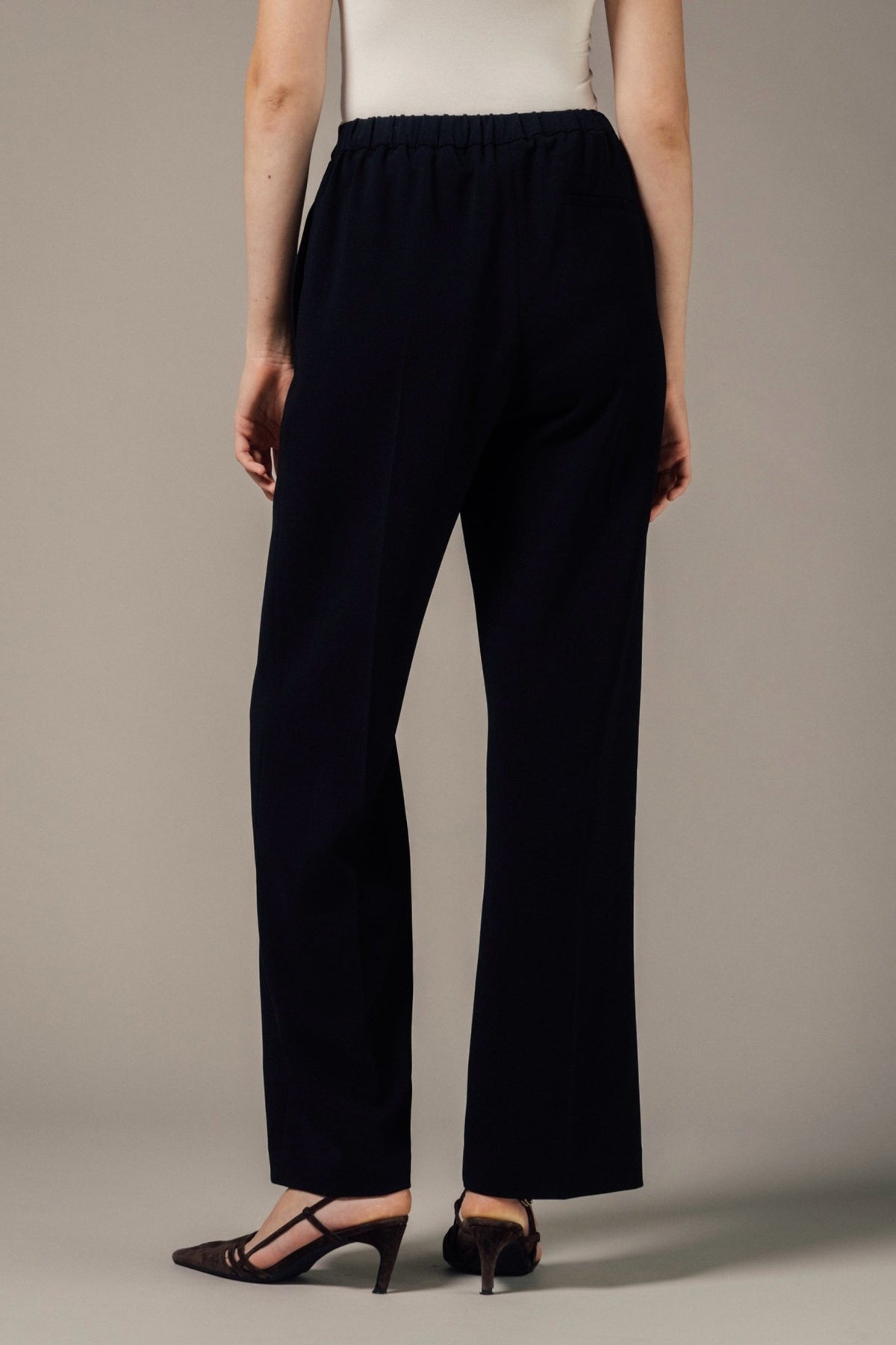 Kuhmo Straight Pants
