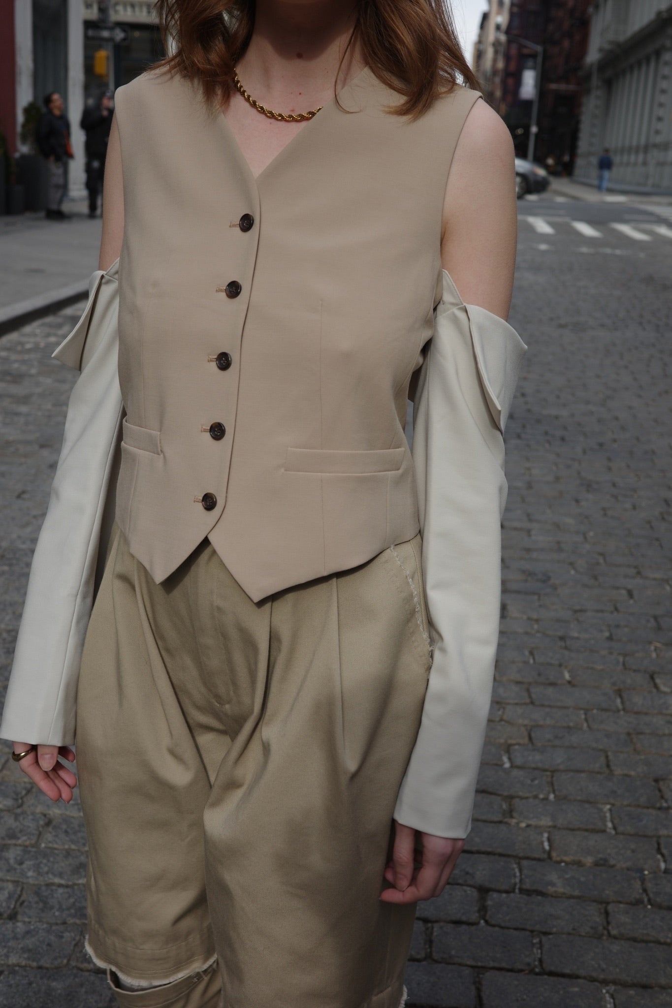 Astoria Open Shoulders Vest