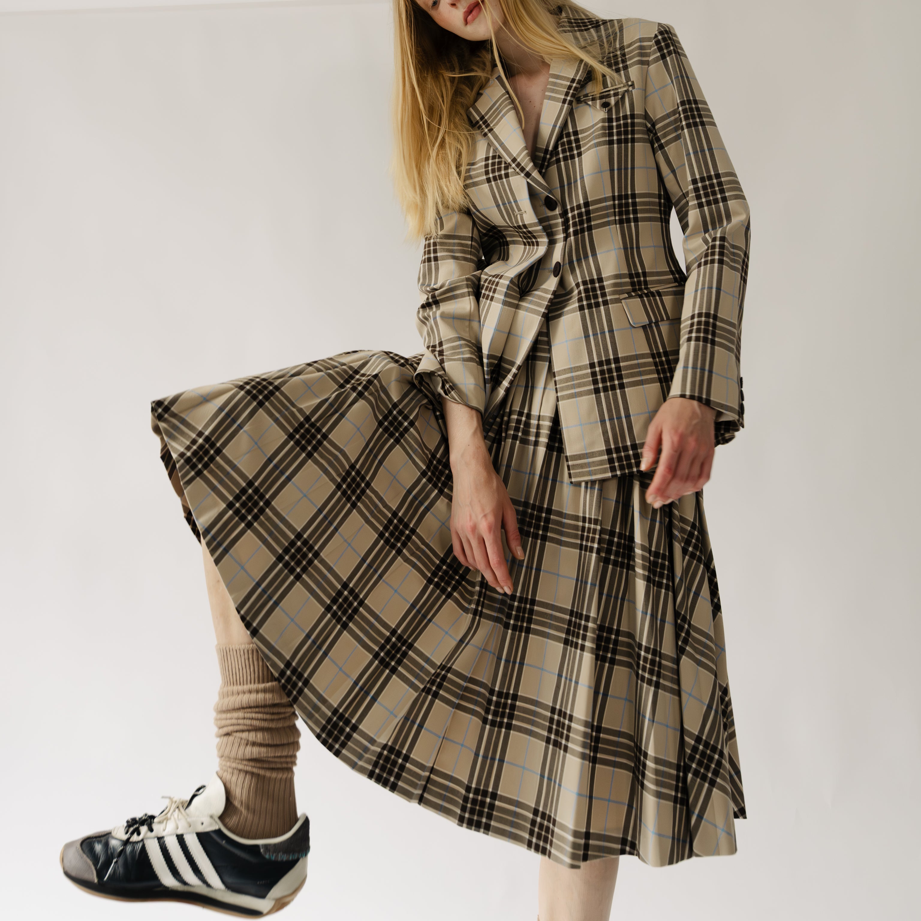 Lyucus Pleats Skirt -check