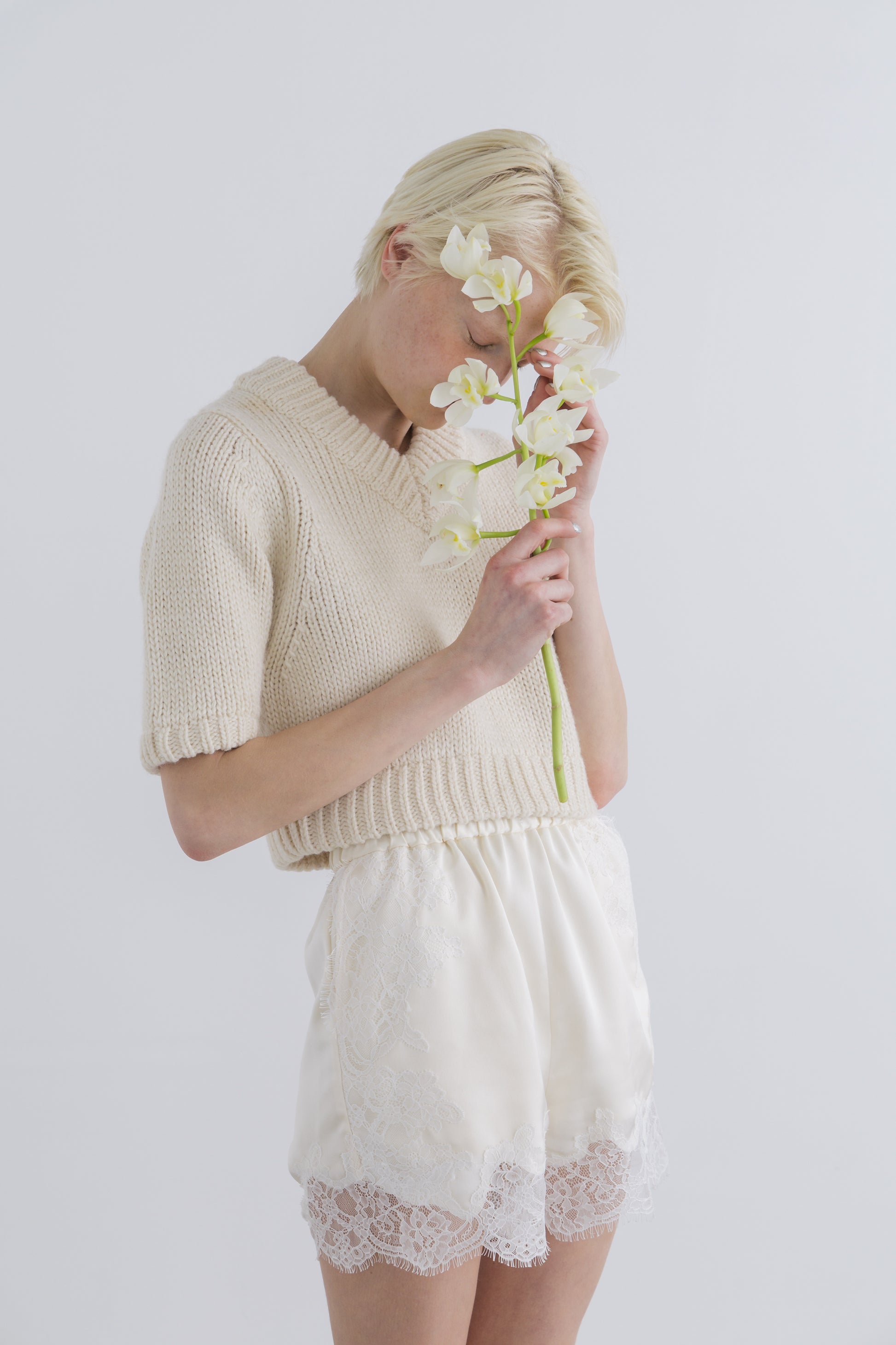 巴克拉瓦短款针织衫