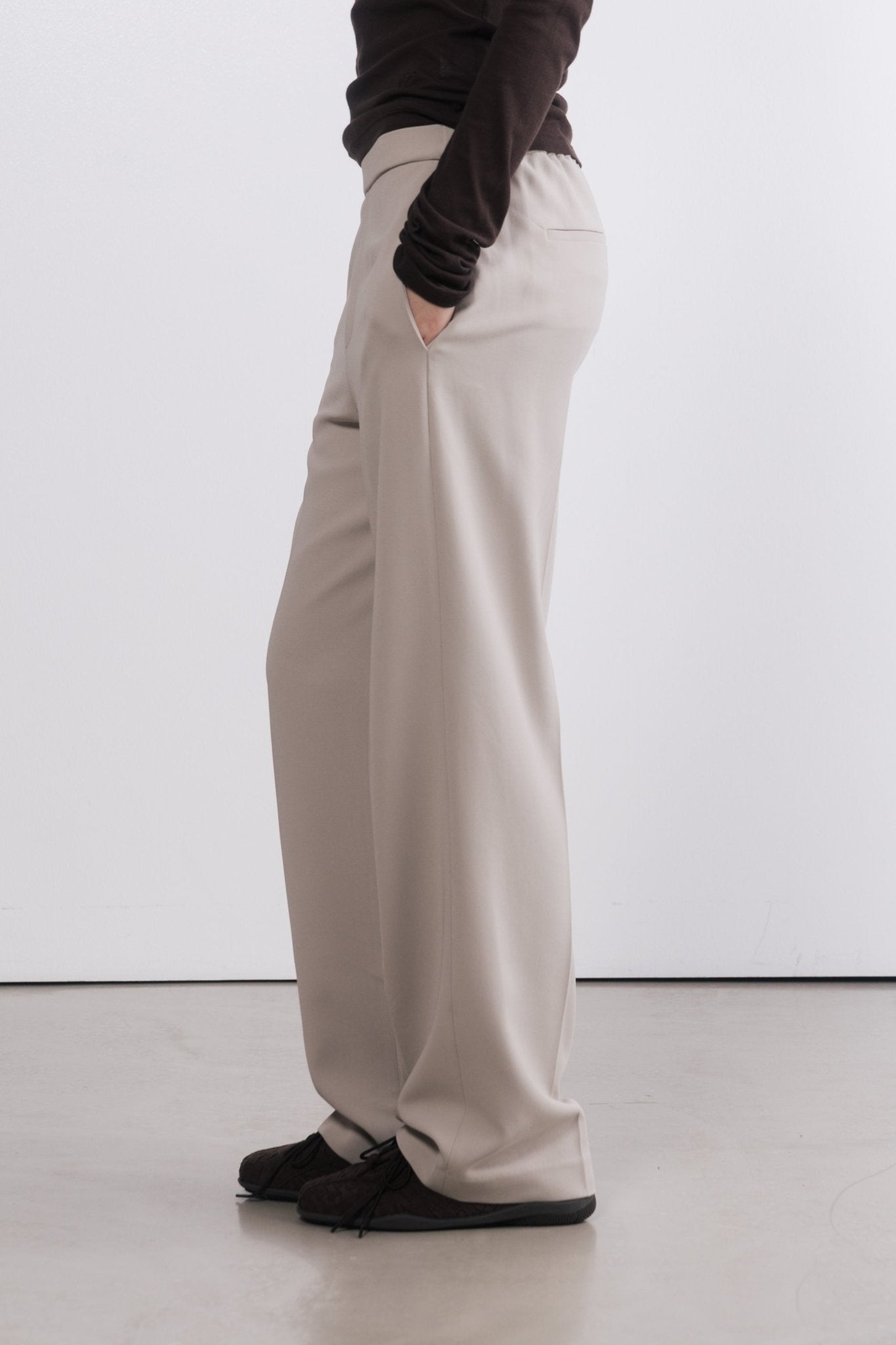 Kuhmo Straight Pants