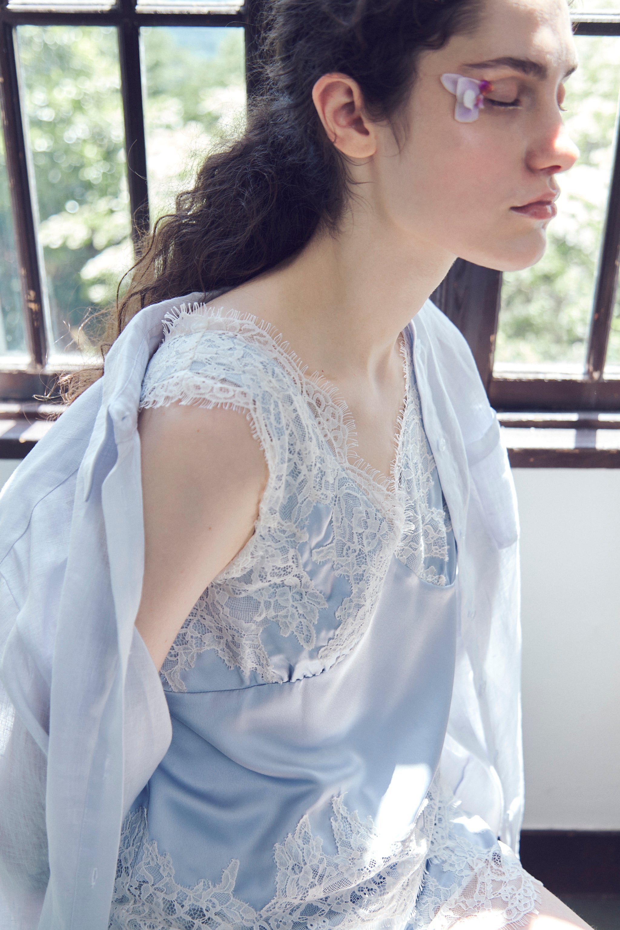 Sneek Lace Top