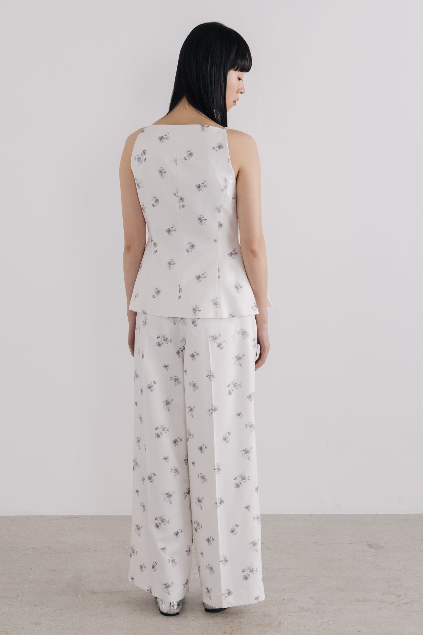 Delphinium Top